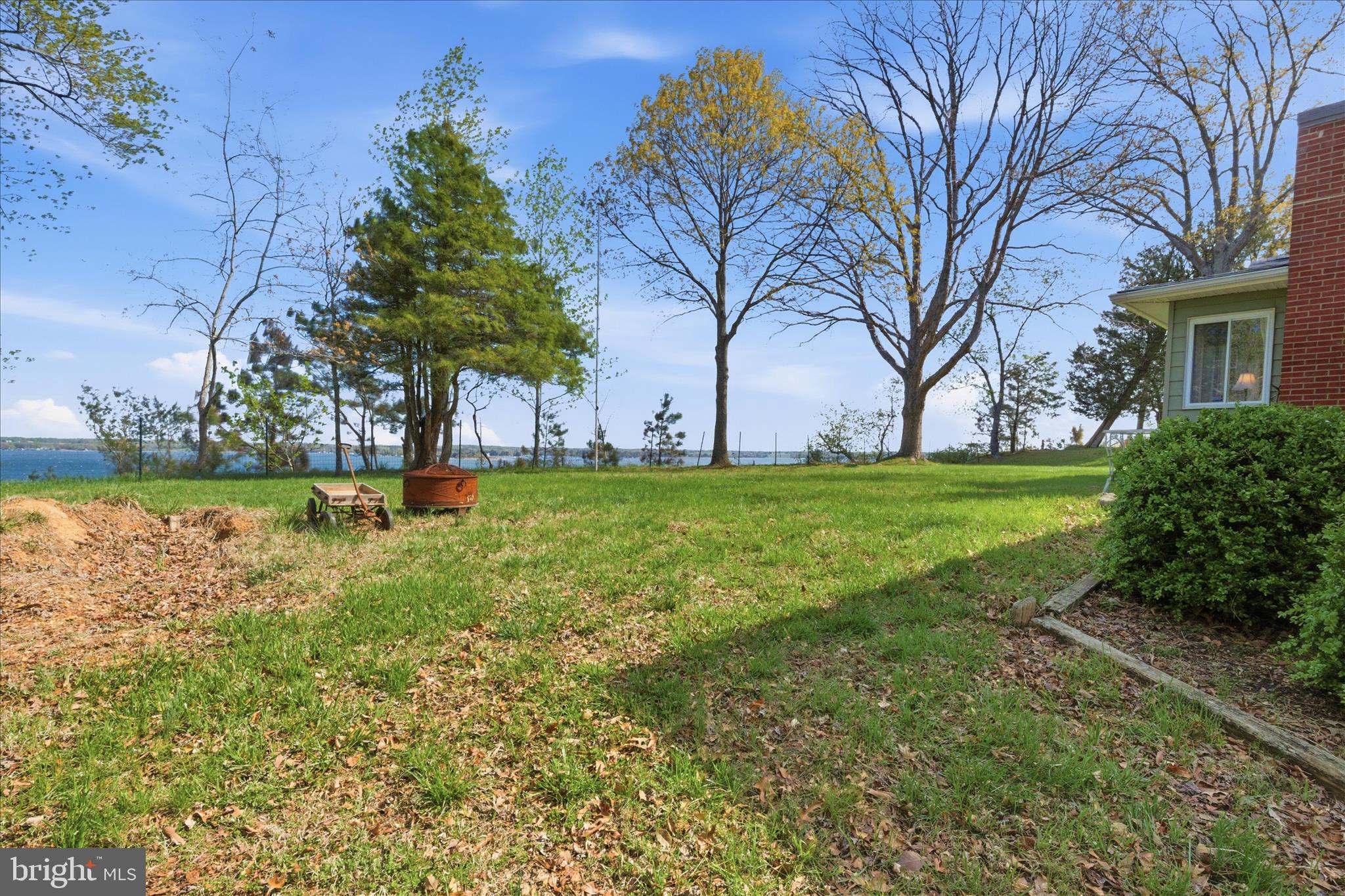 DRUM CLIFFS - Residential