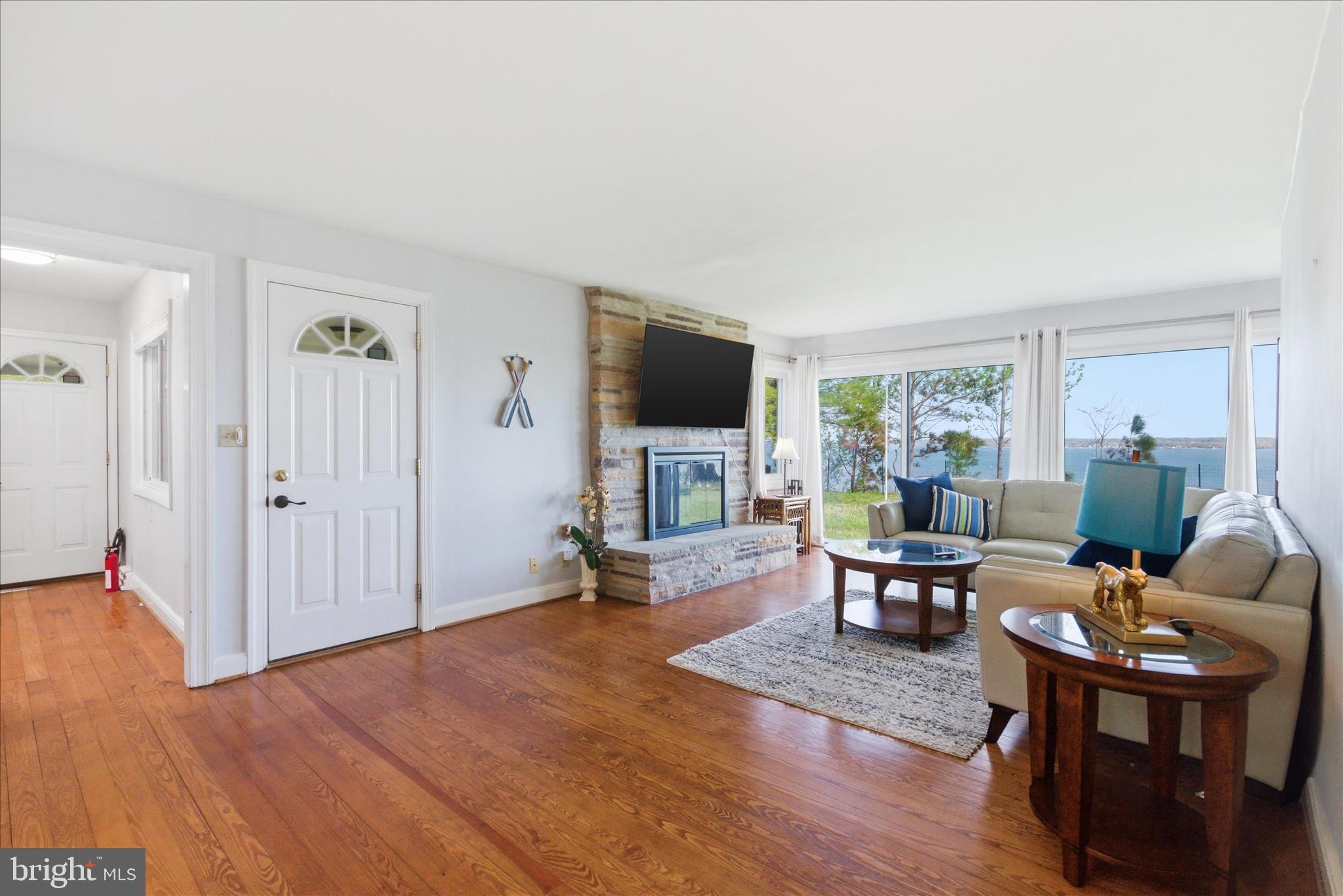 DRUM CLIFFS - Residential