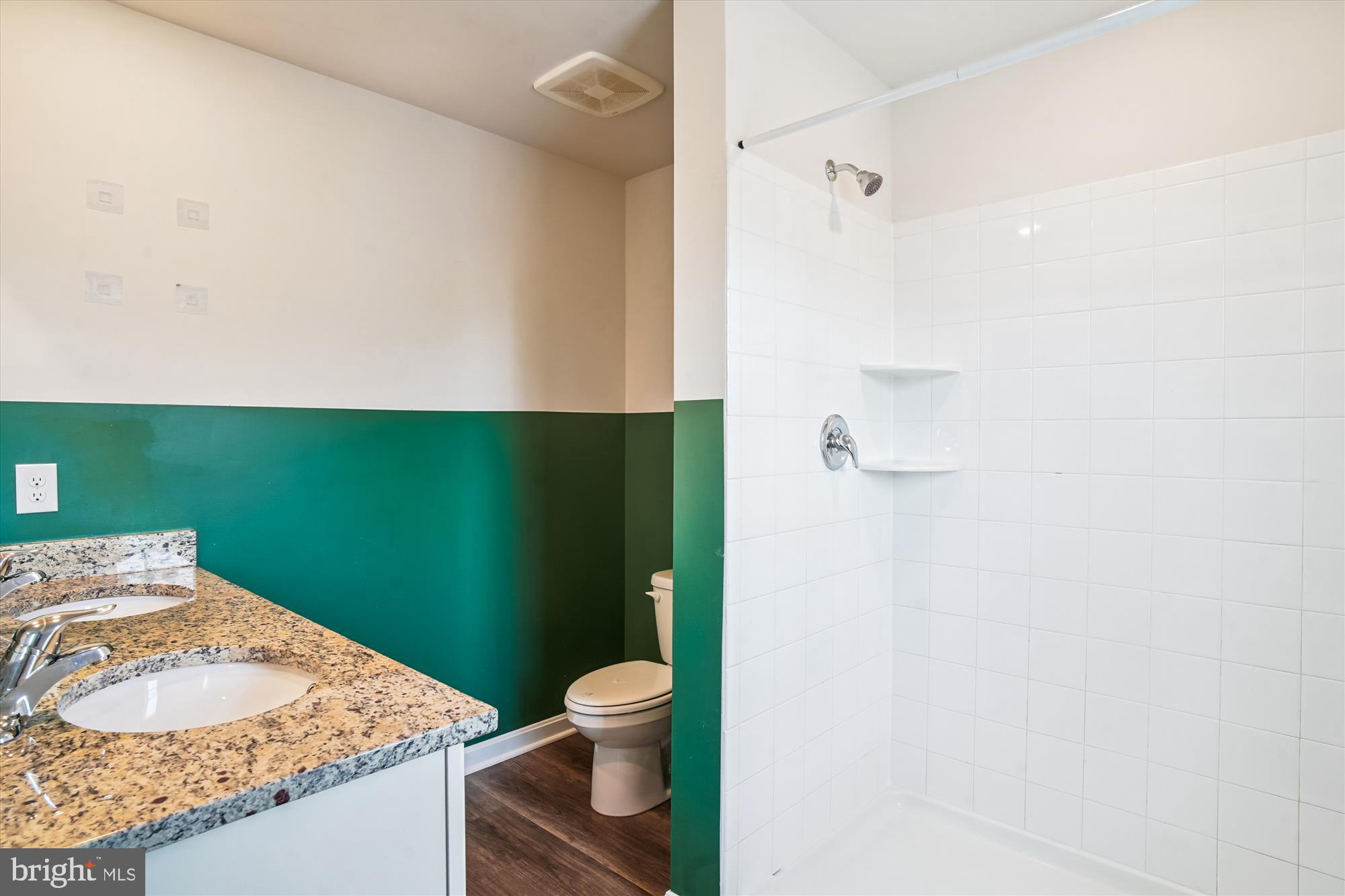 THE PRESERVE AT TUSCARORA - Residential Lease