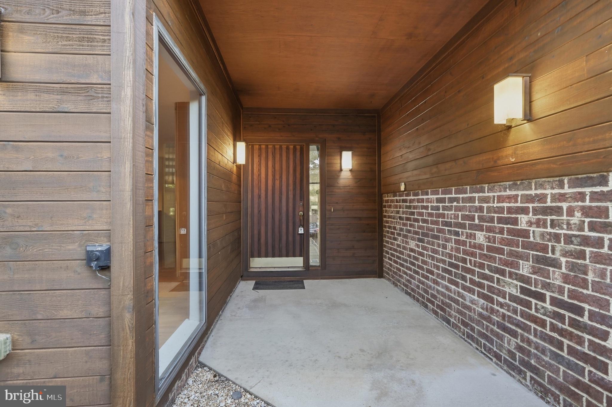 2165 CABOTS POINT LANE