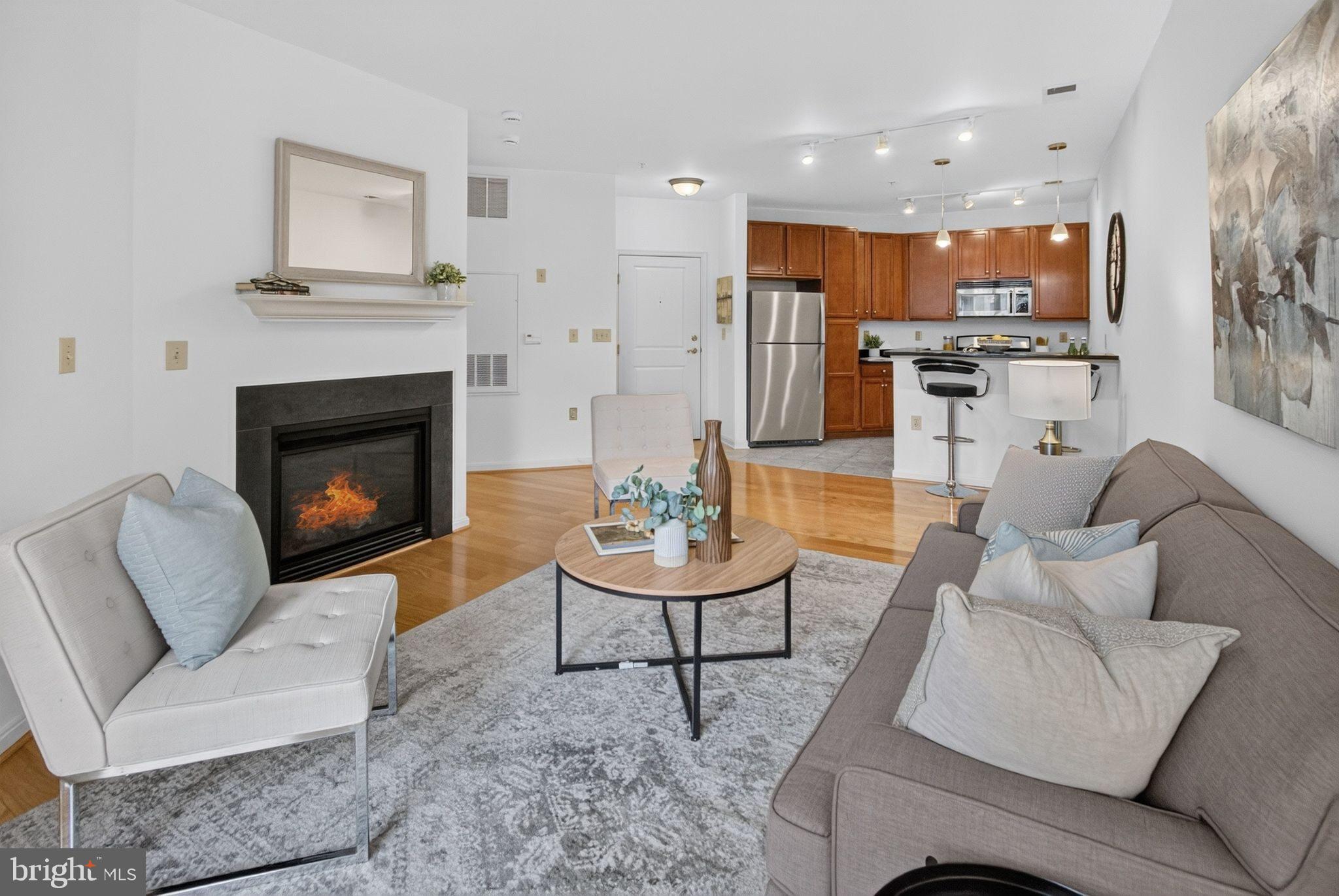 2655 PROSPERITY AVENUE 310