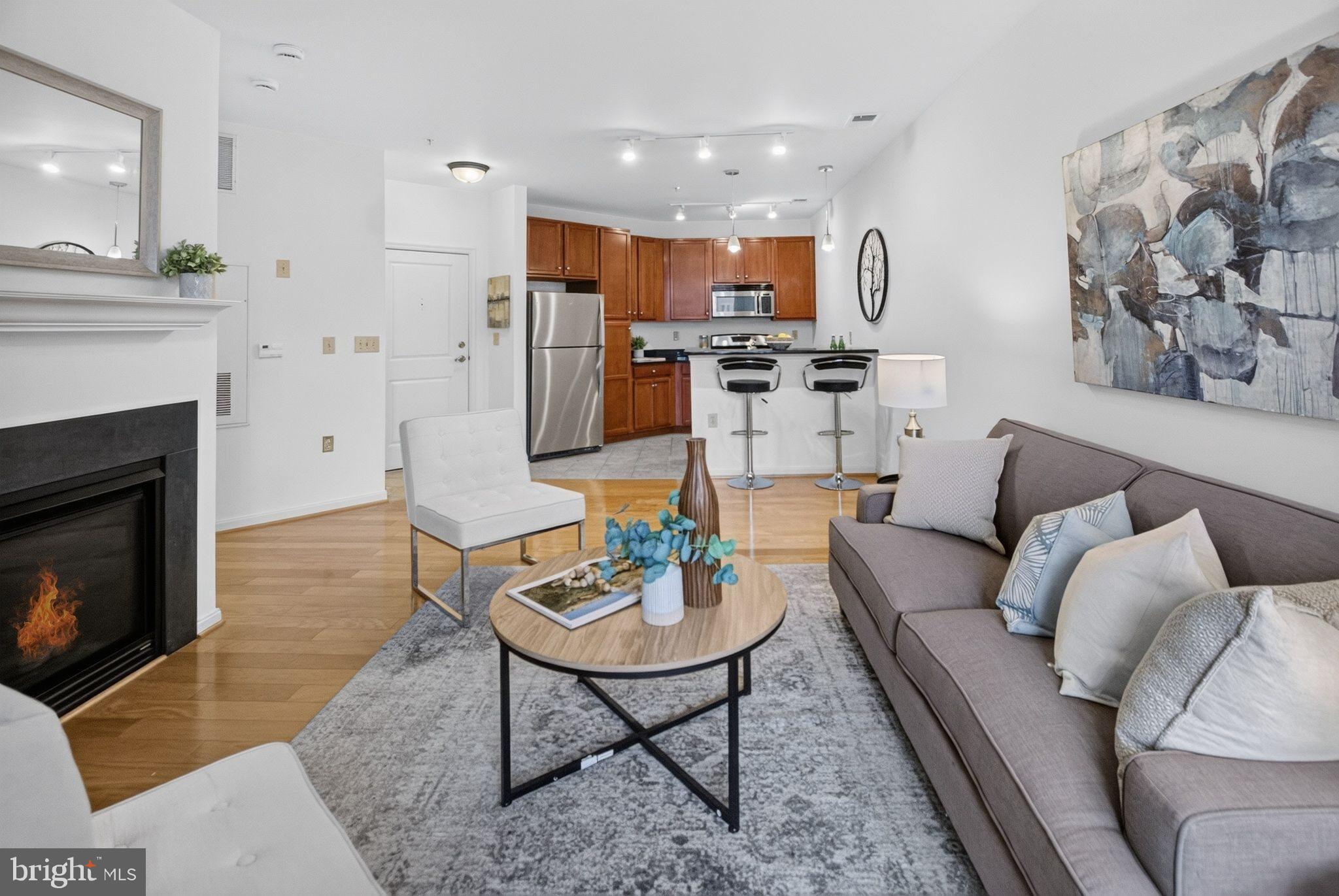 2655 PROSPERITY AVENUE 310