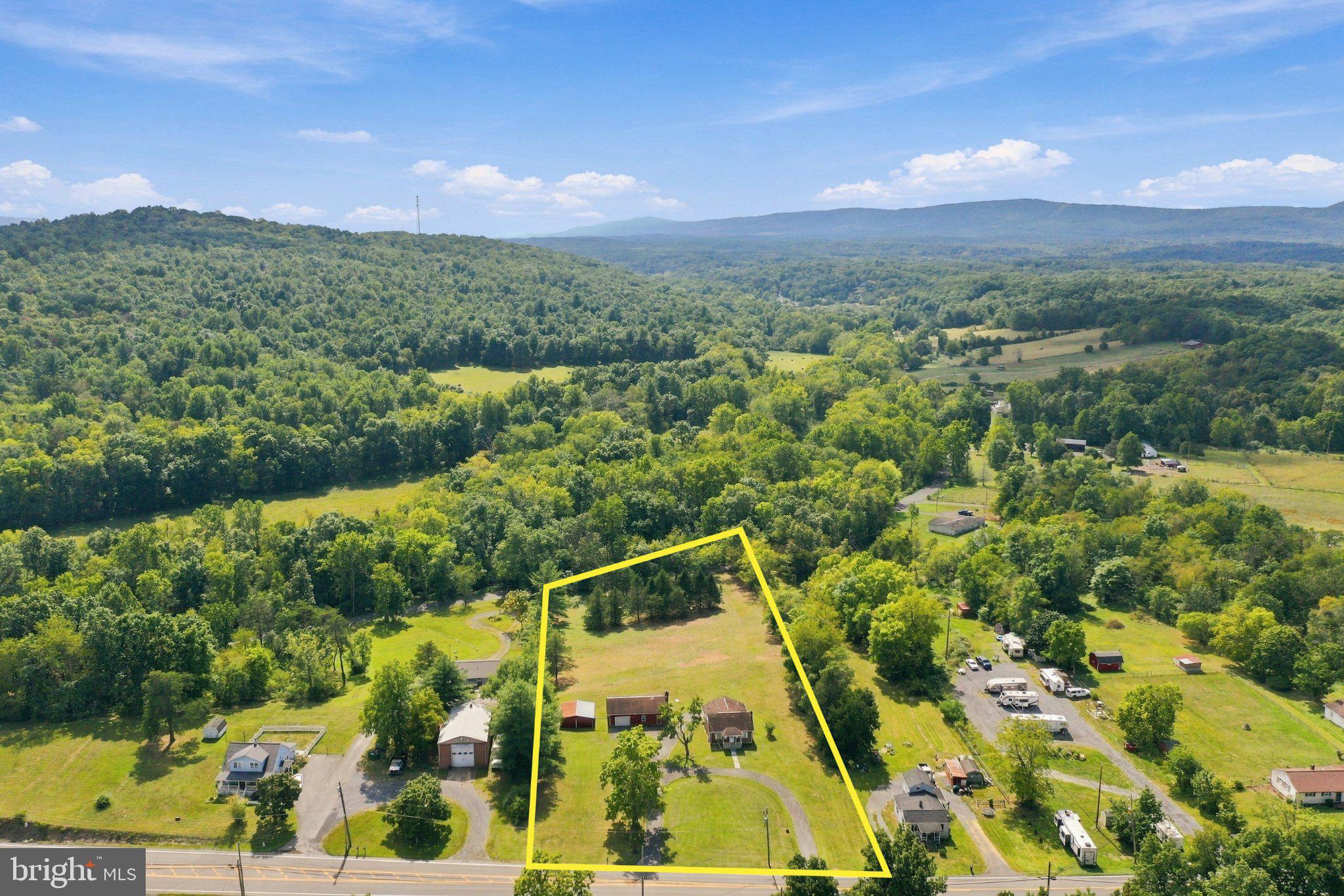 9203 HEDGESVILLE ROAD