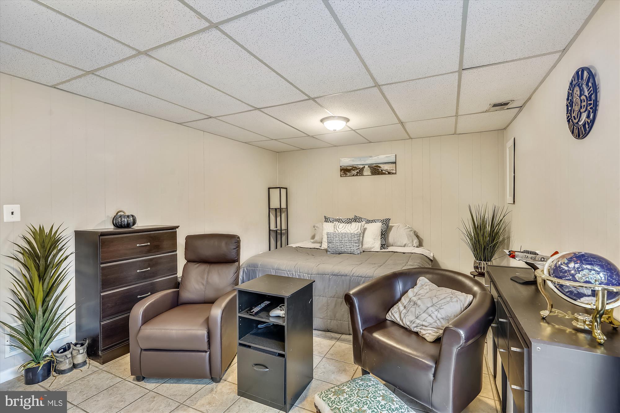 CROFTON SQUARE - Residential