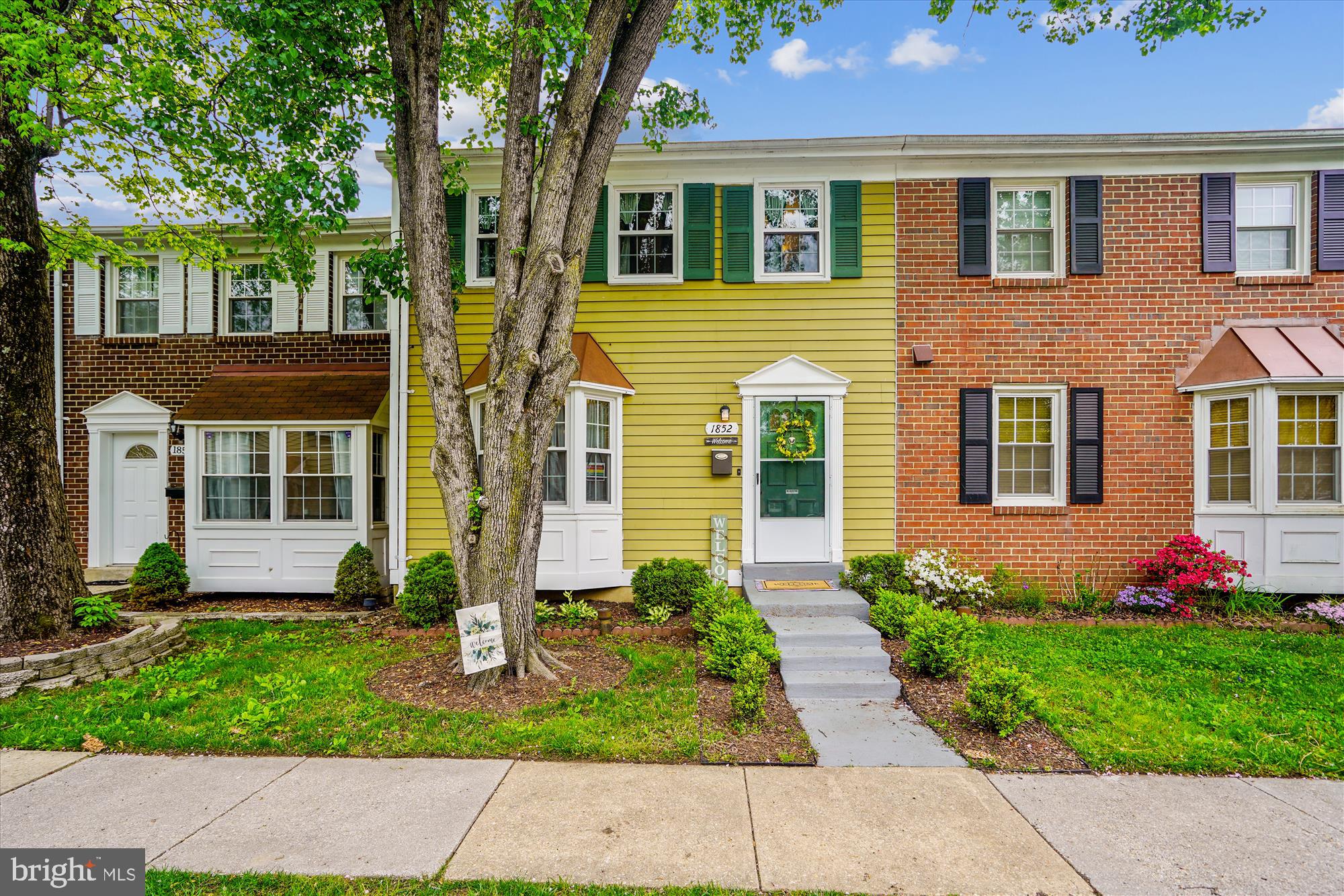 CROFTON SQUARE - Residential