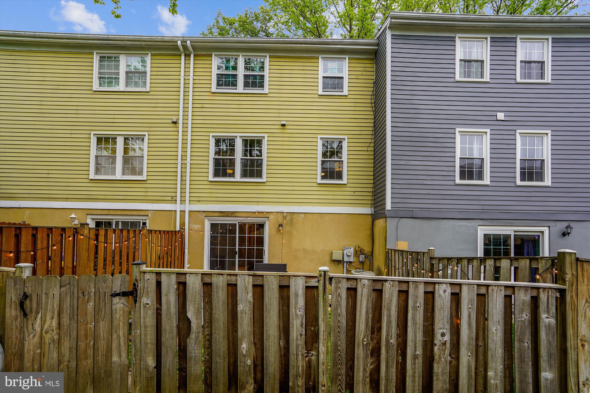 CROFTON SQUARE - Residential