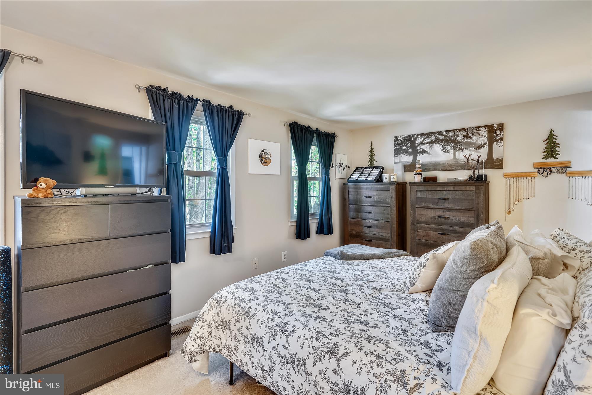 CROFTON SQUARE - Residential