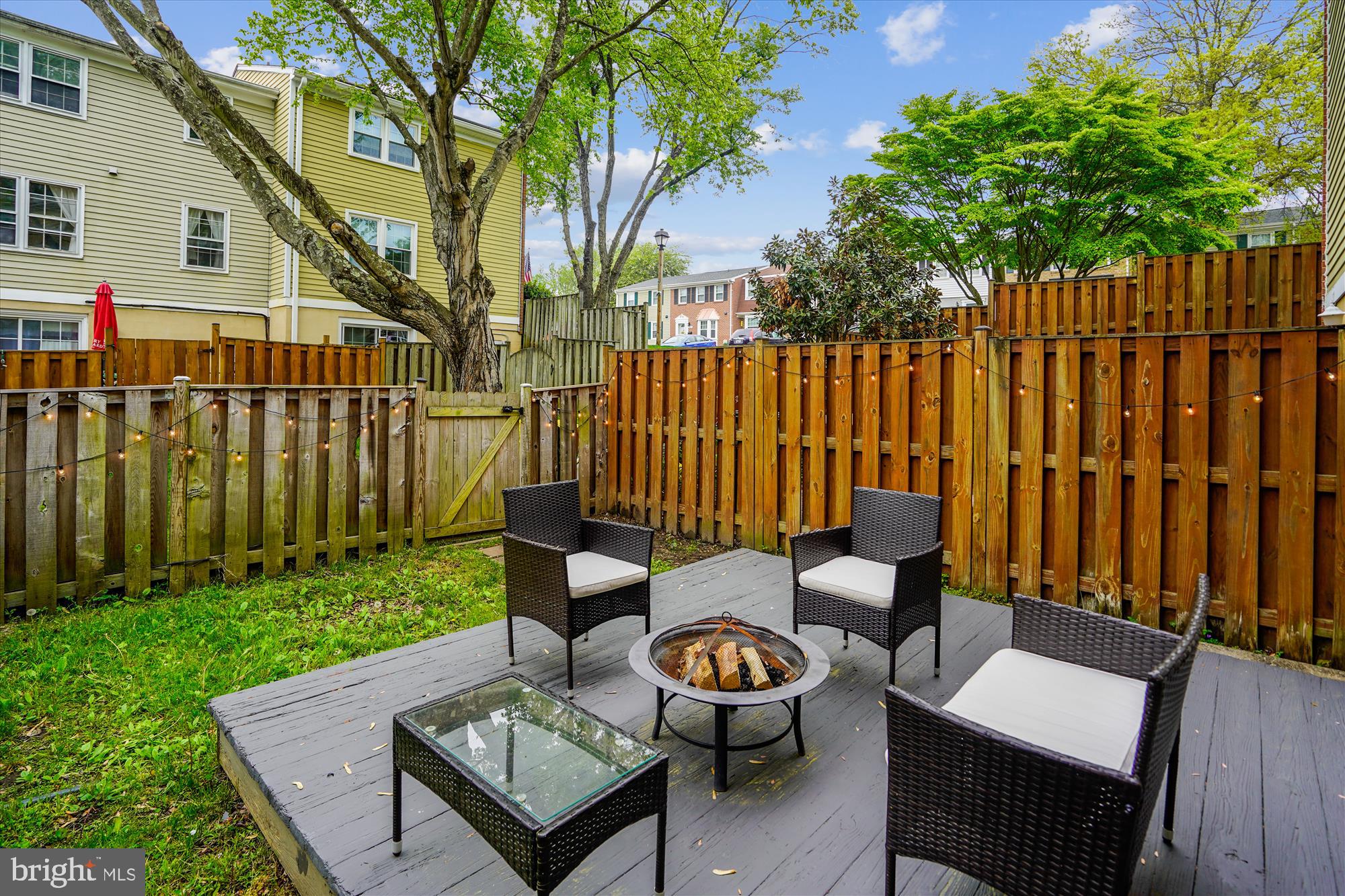 CROFTON SQUARE - Residential