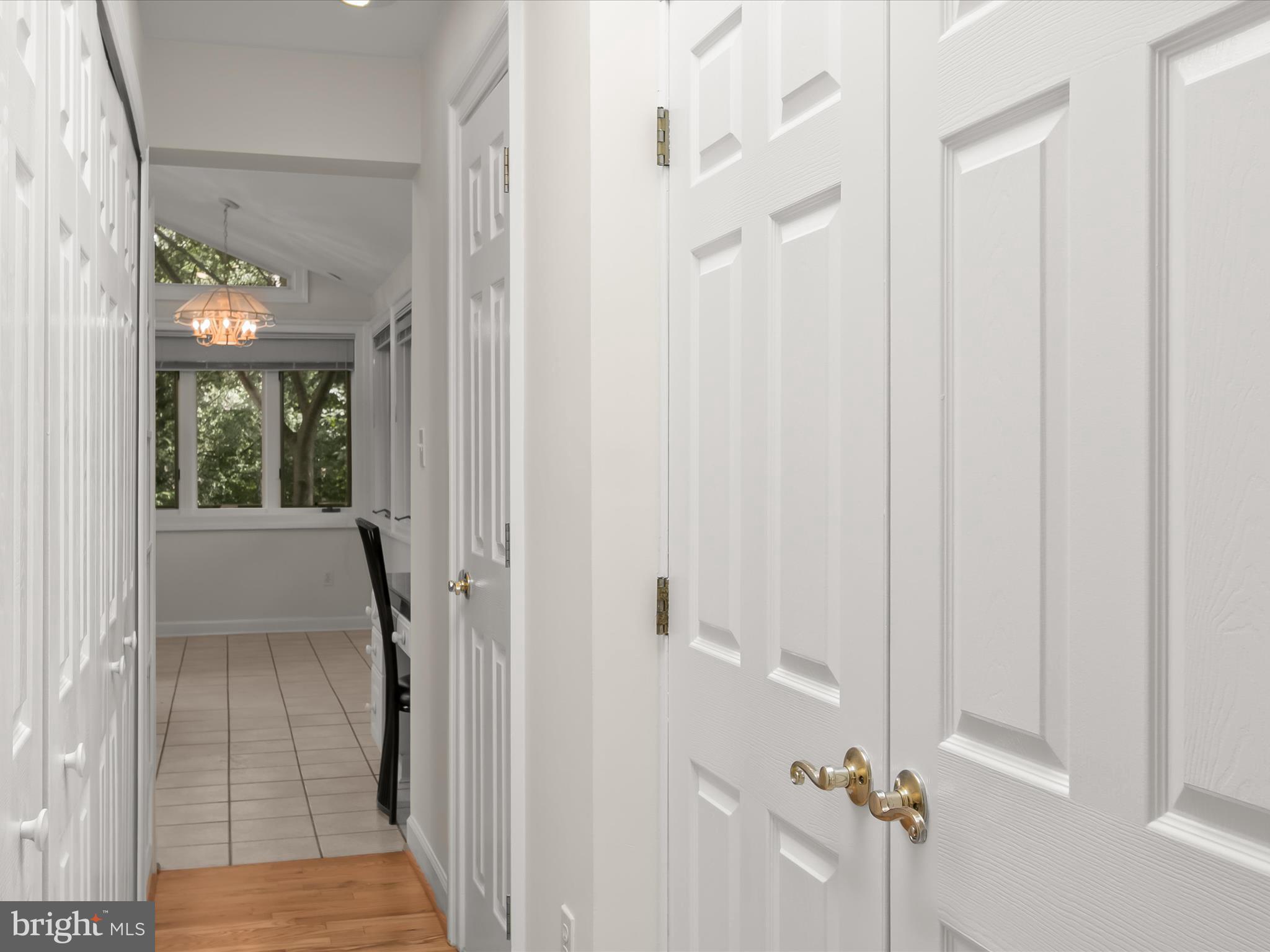 MONTROSE - Residential