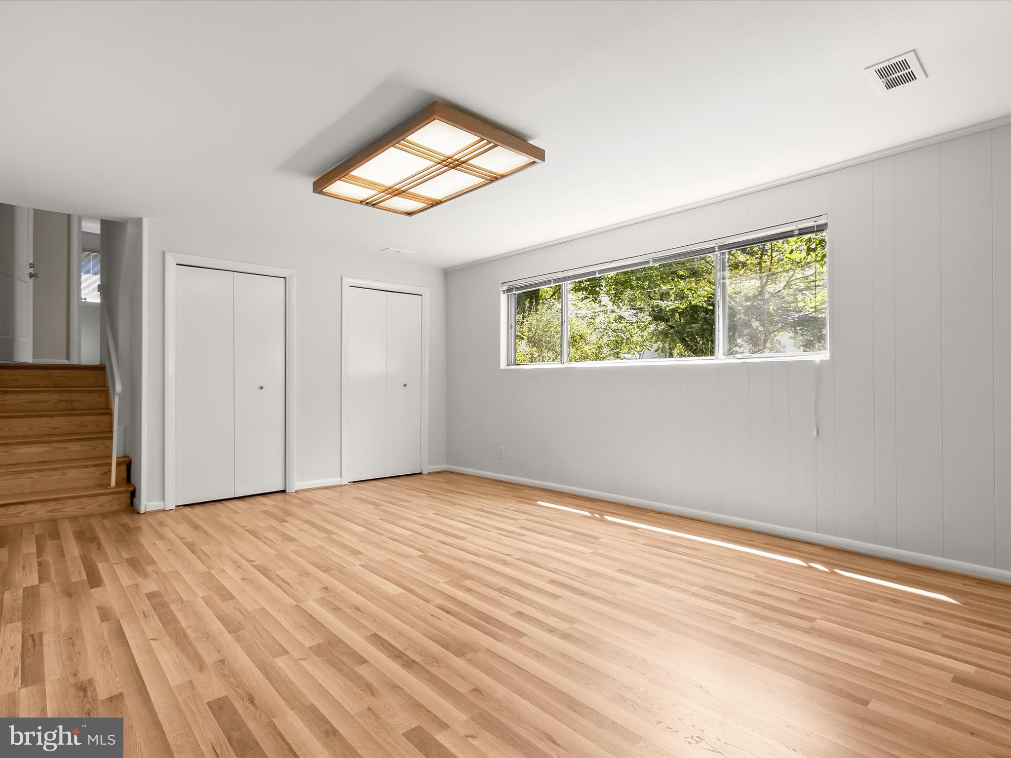 MONTROSE - Residential