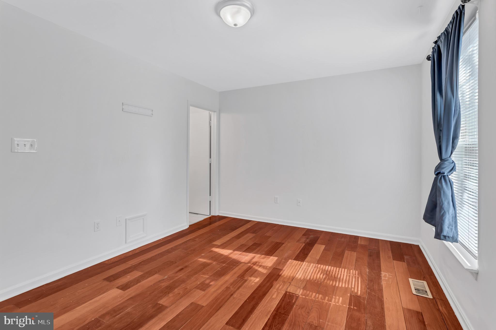 LEXINGTON MARKET - Residential