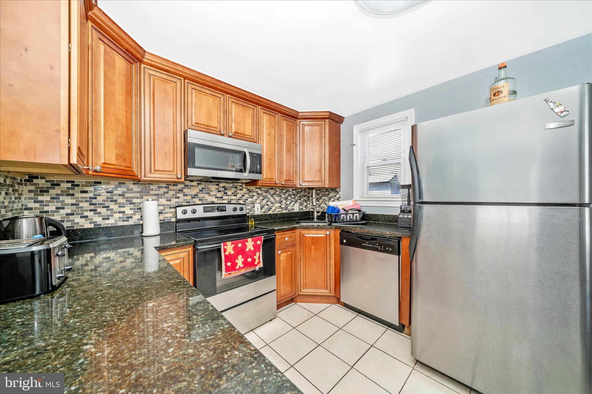 TEMPLE HILLS - Residential