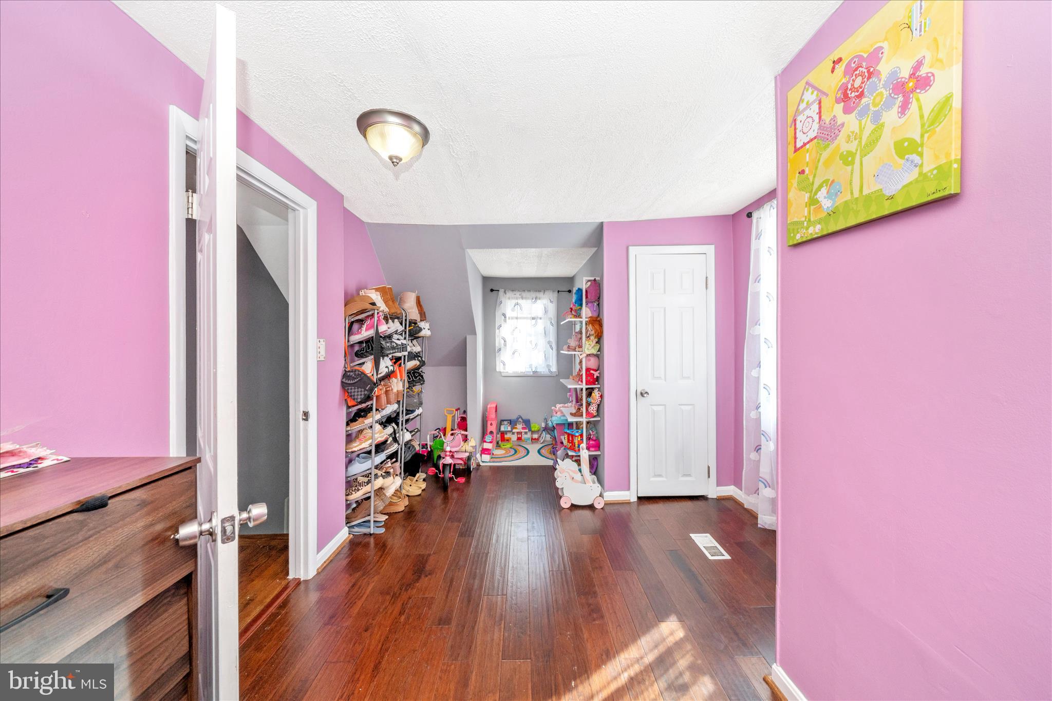 TEMPLE HILLS - Residential