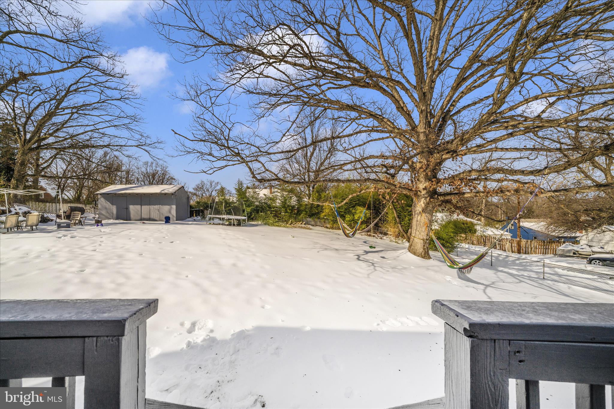 TEMPLE HILLS - Residential