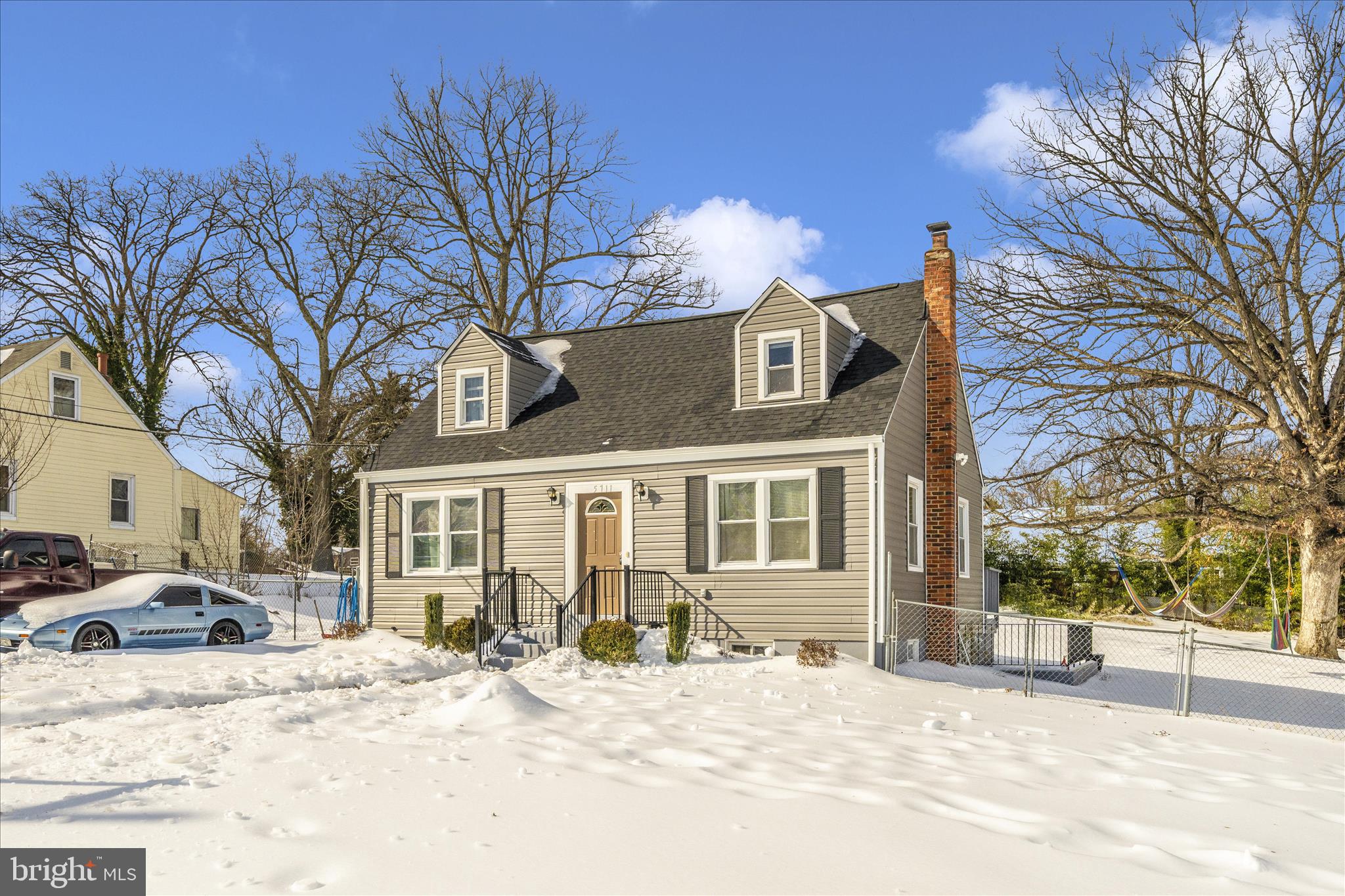 TEMPLE HILLS - Residential