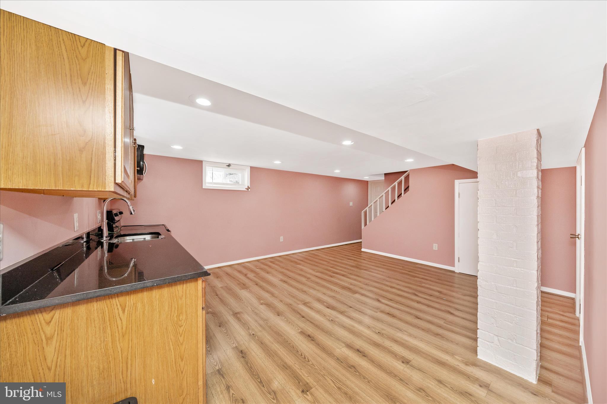 TEMPLE HILLS - Residential