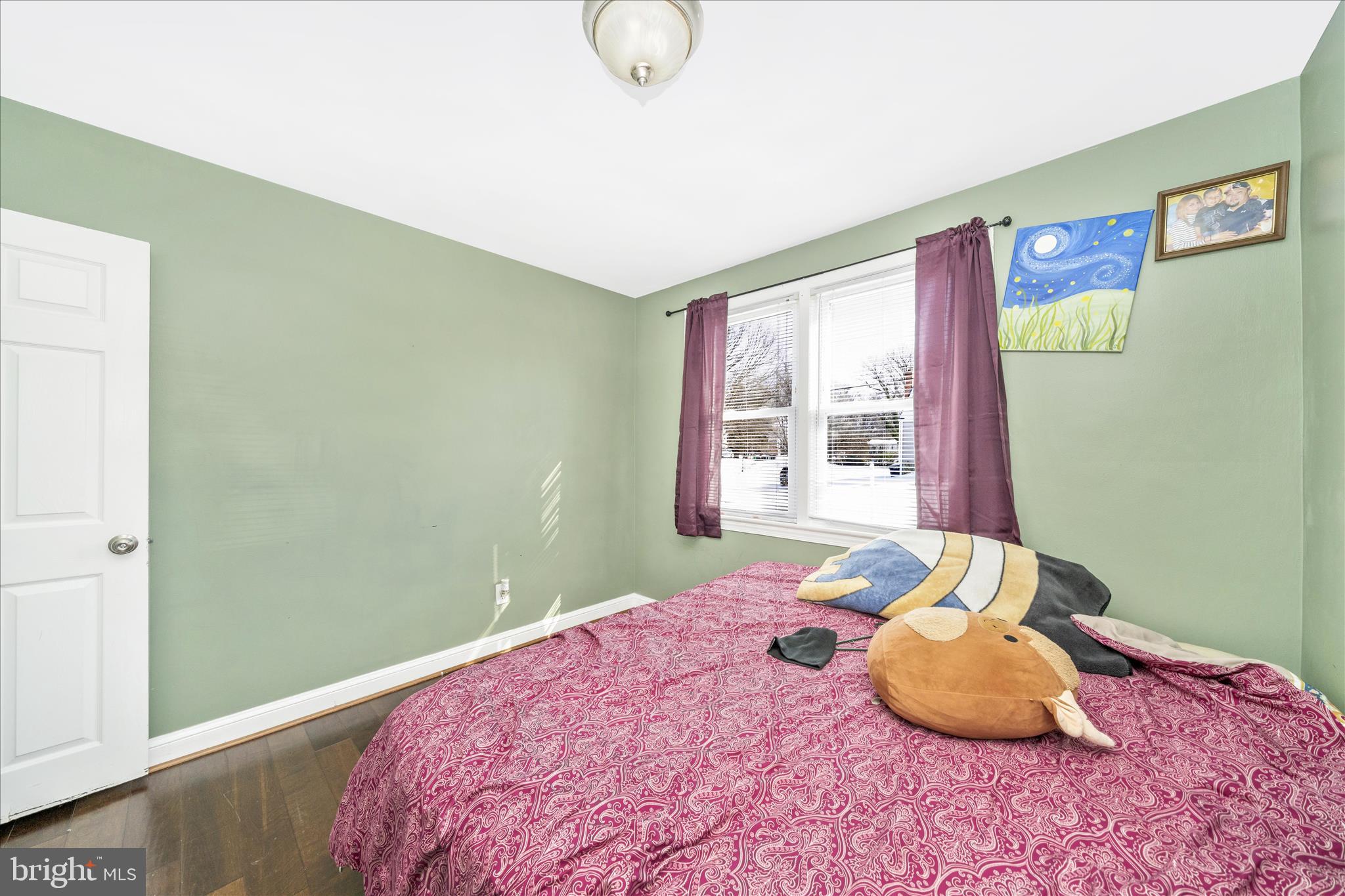 TEMPLE HILLS - Residential