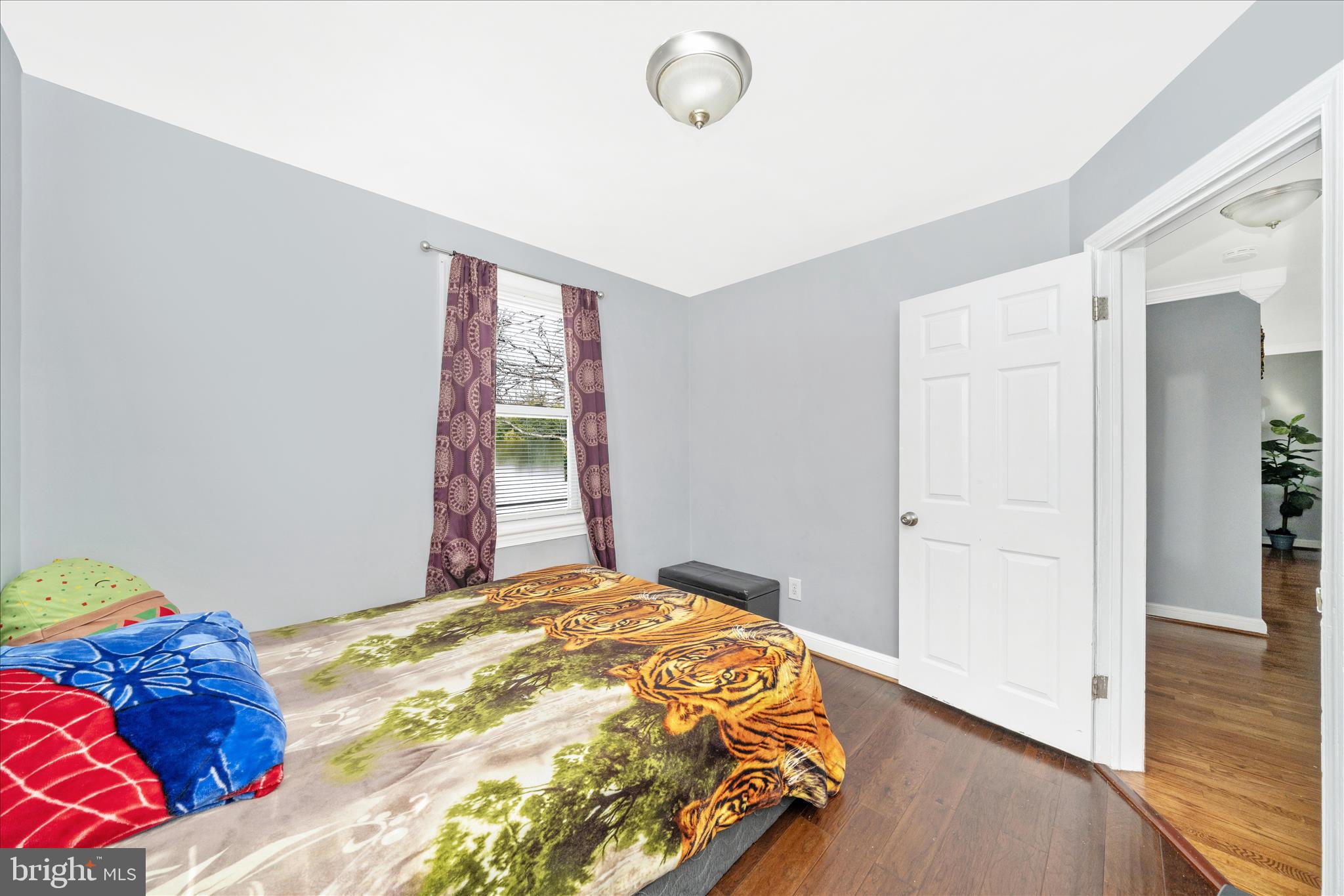 TEMPLE HILLS - Residential