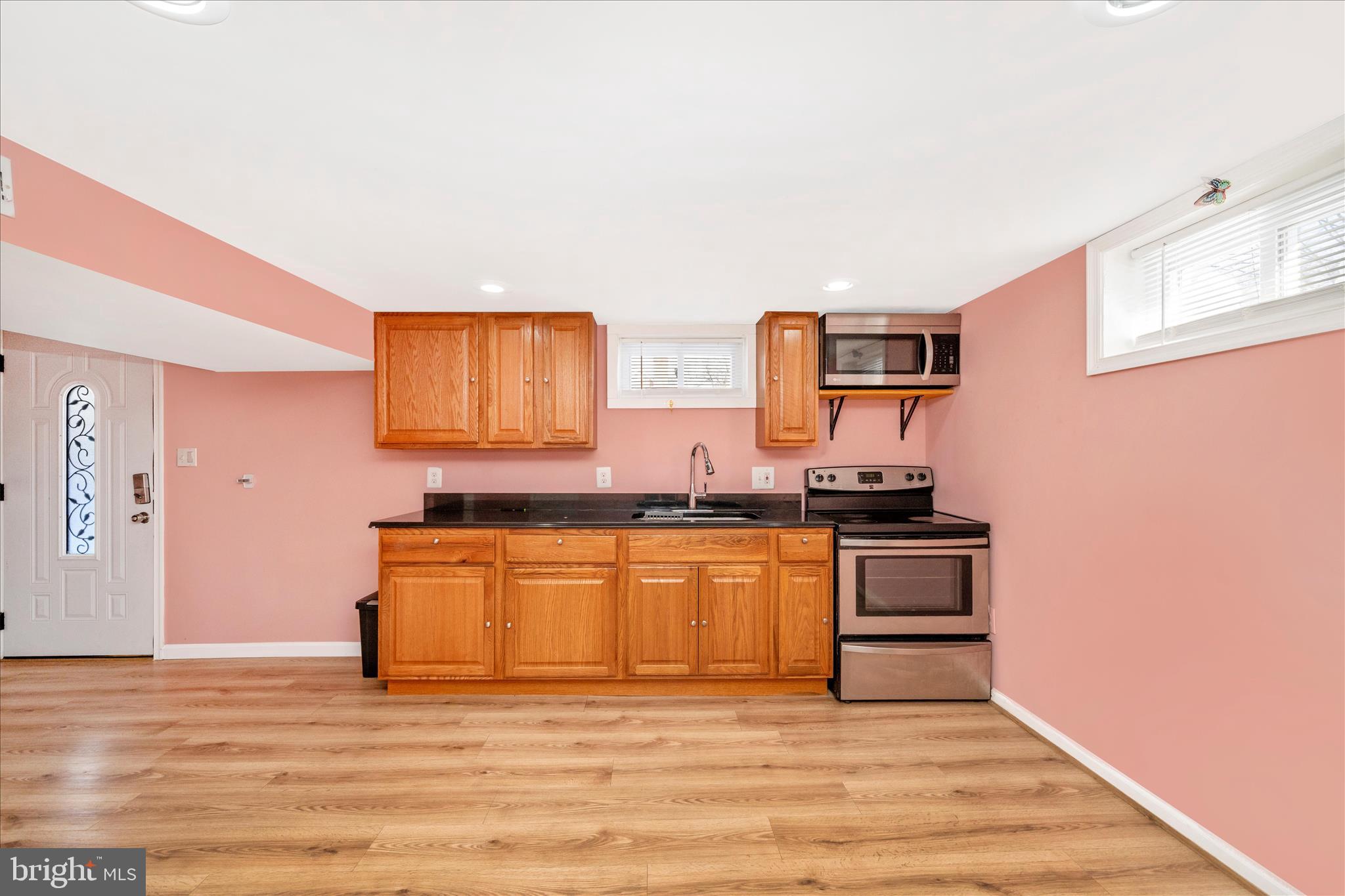 TEMPLE HILLS - Residential