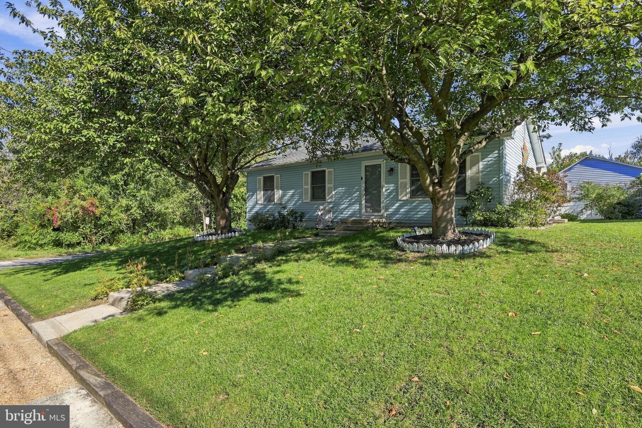 406 FERN AVENUE