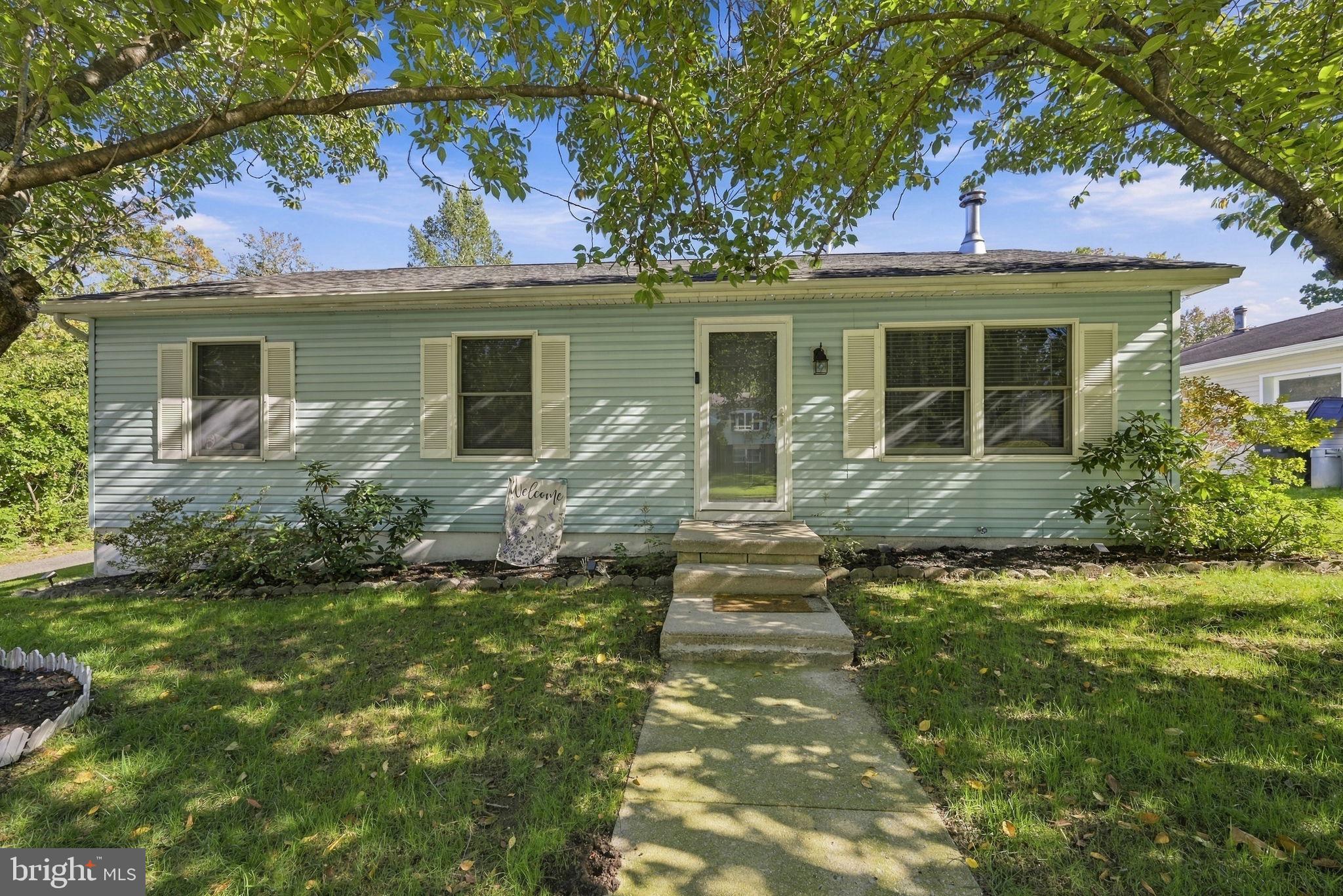 406 FERN AVENUE