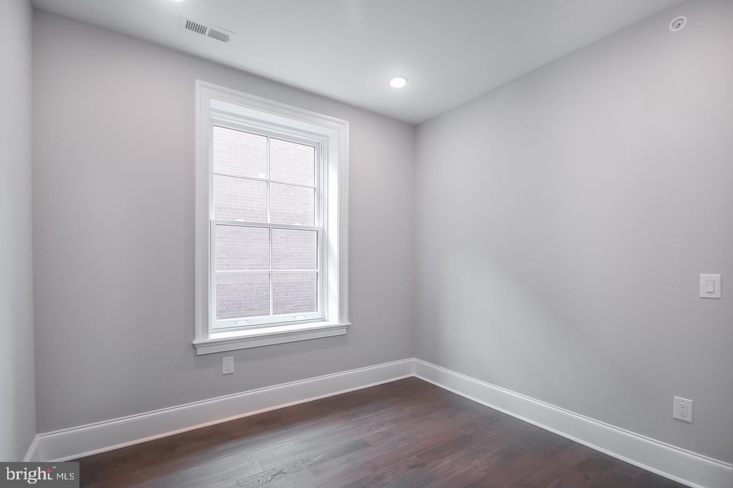 RITTENHOUSE SQUARE - Residential Lease