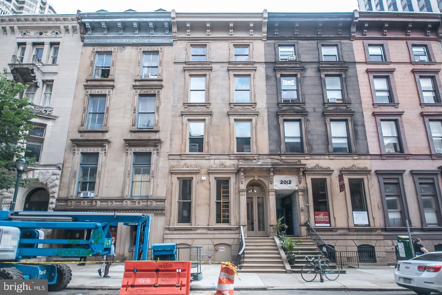 RITTENHOUSE SQUARE - Residential Lease