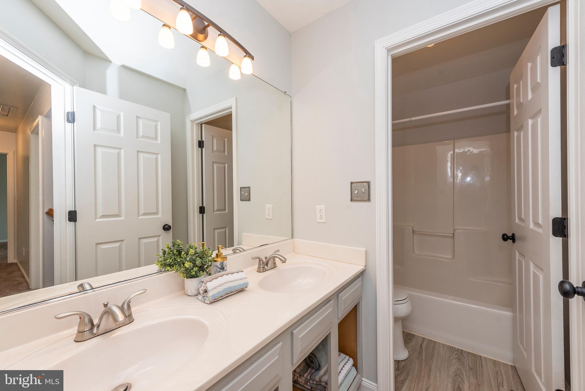 WHITE MARSH - Residential