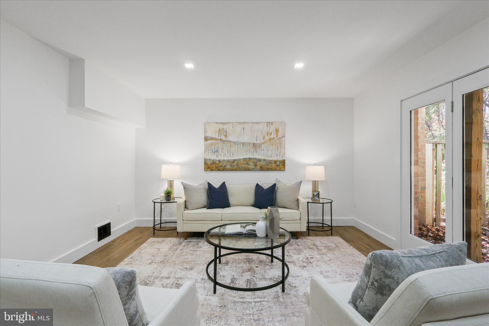 FOREST EDGE - Residential