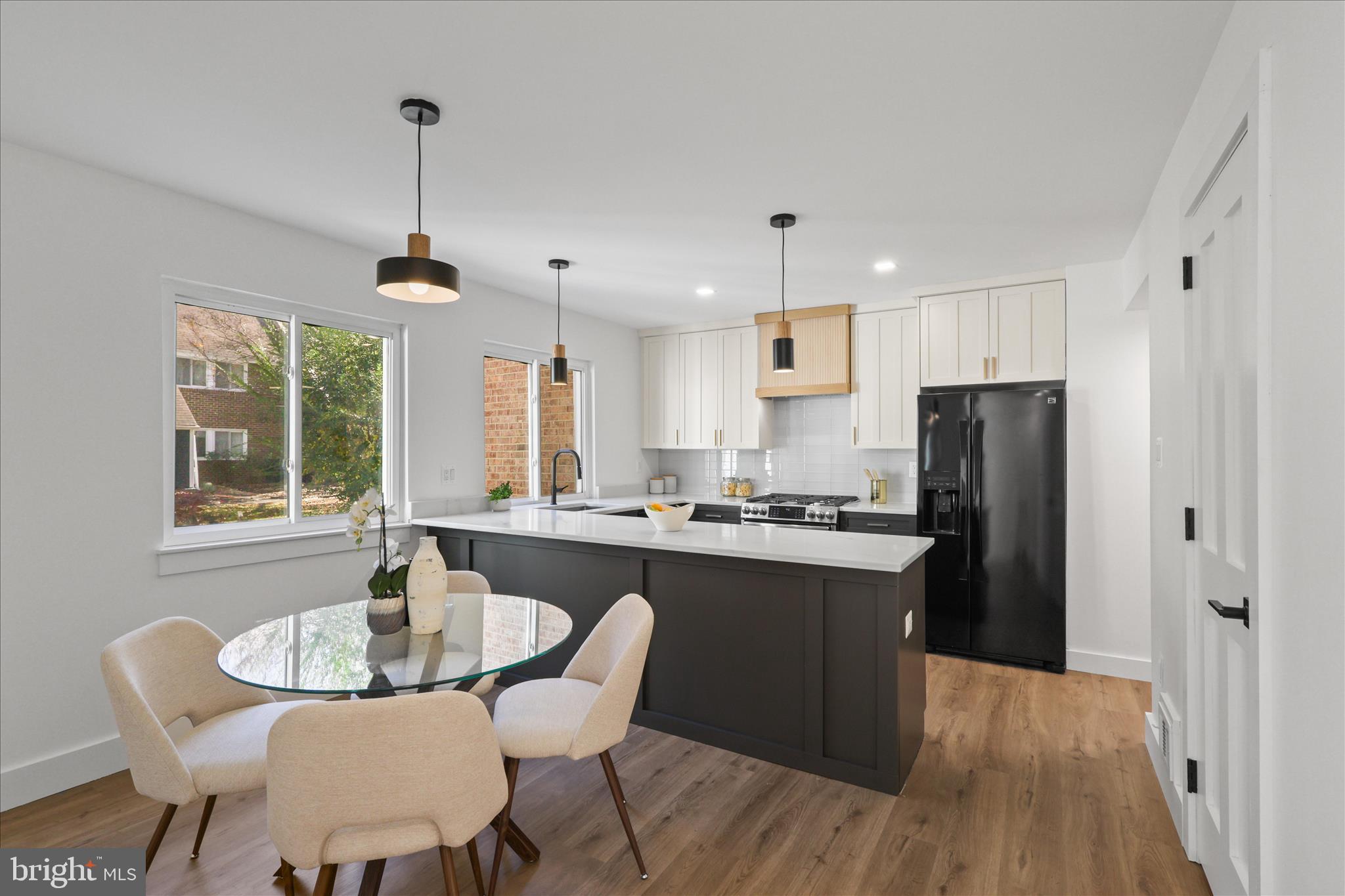 11152 FOREST EDGE DRIVE