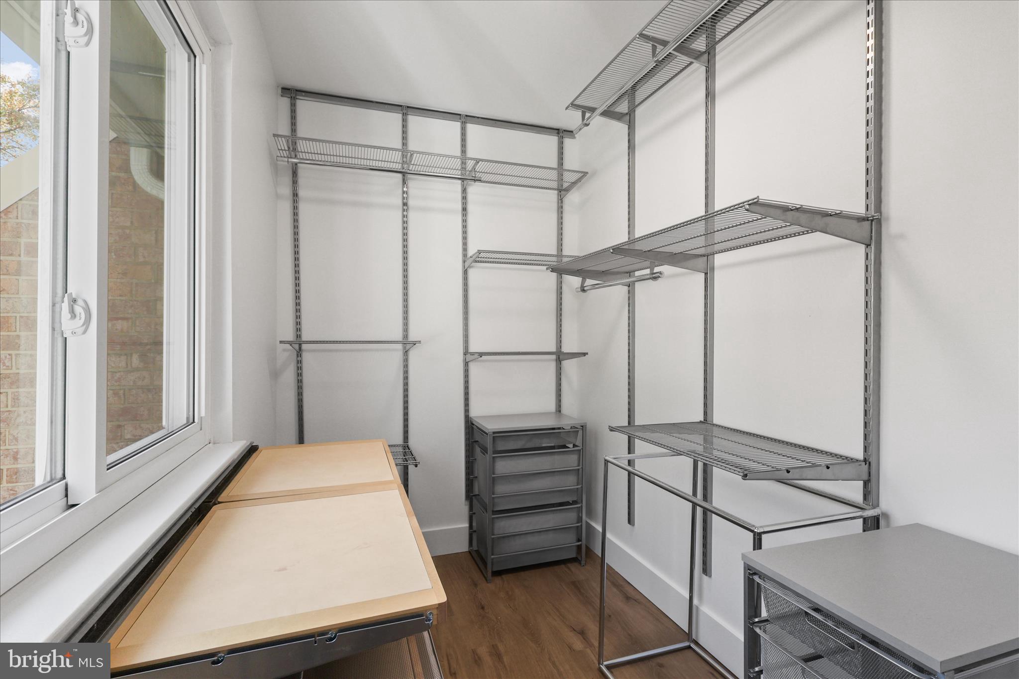 FOREST EDGE - Residential