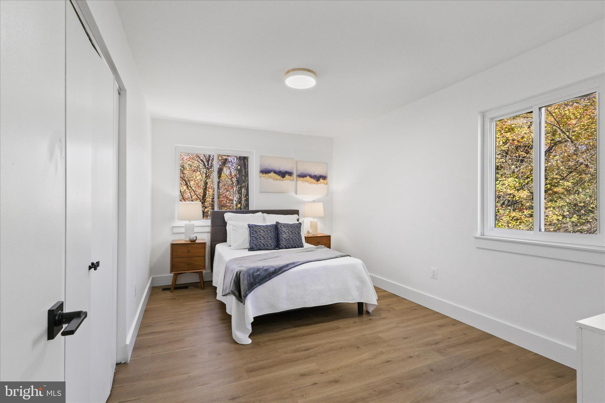 FOREST EDGE - Residential