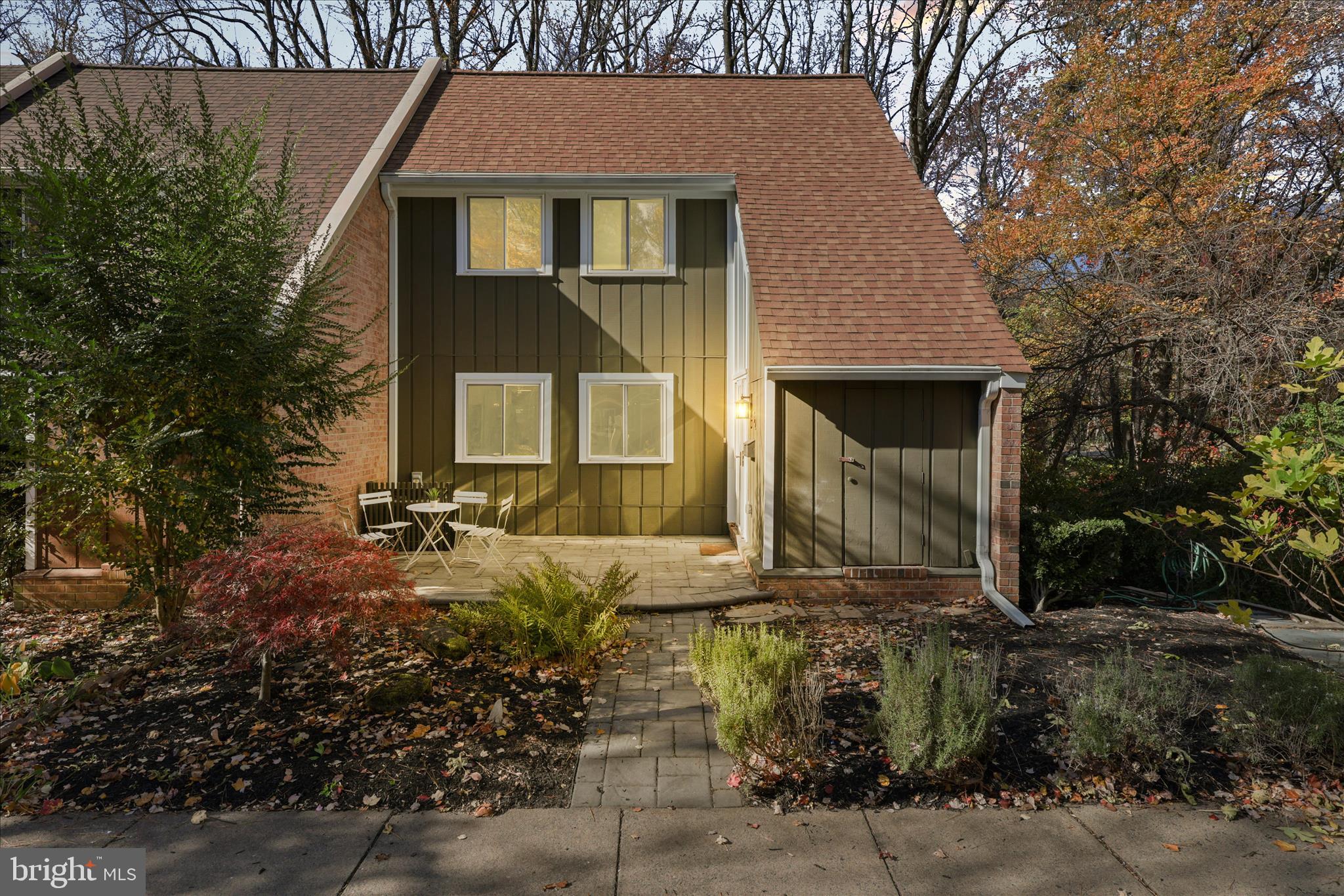 FOREST EDGE - Residential