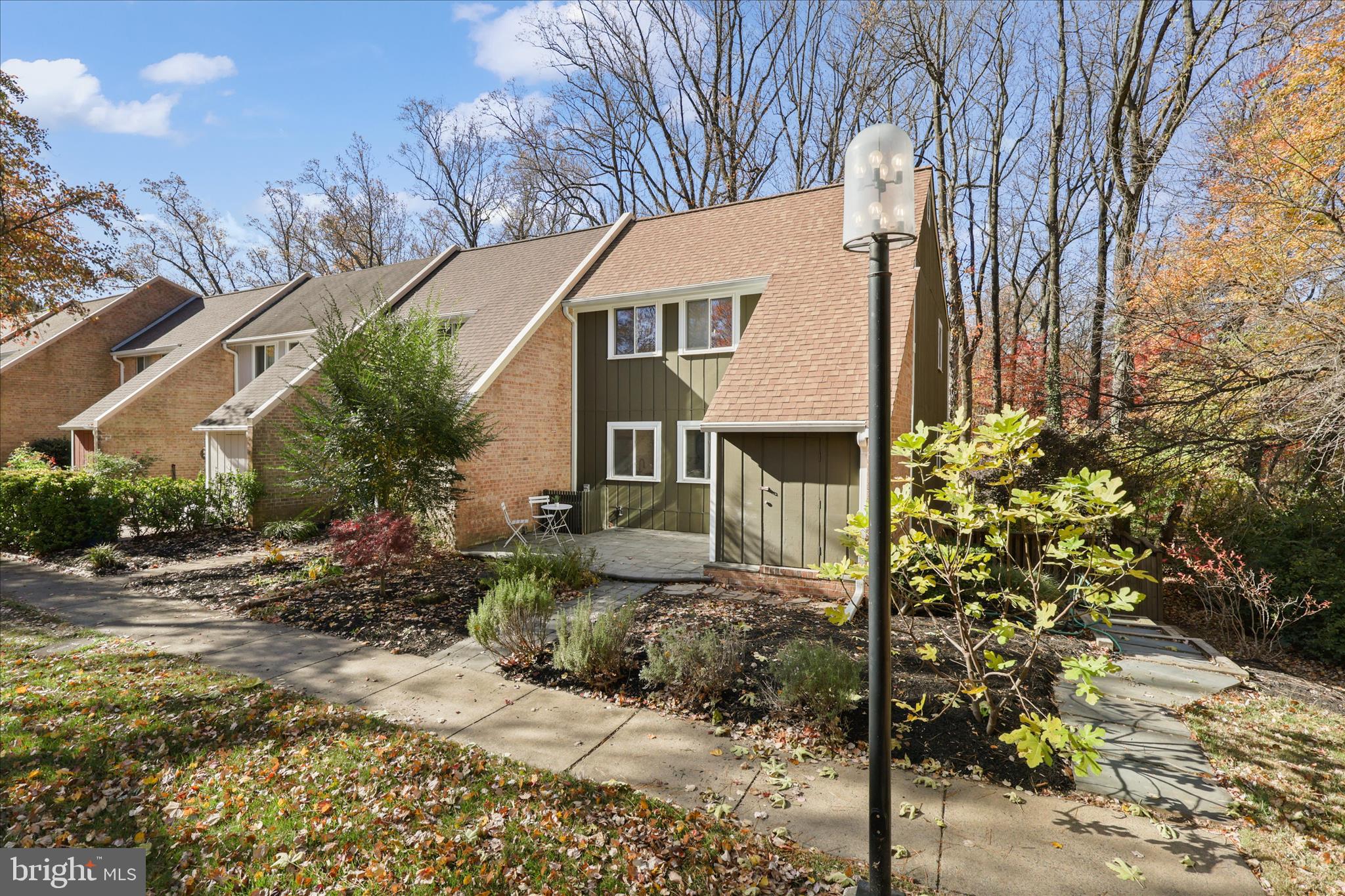 FOREST EDGE - Residential