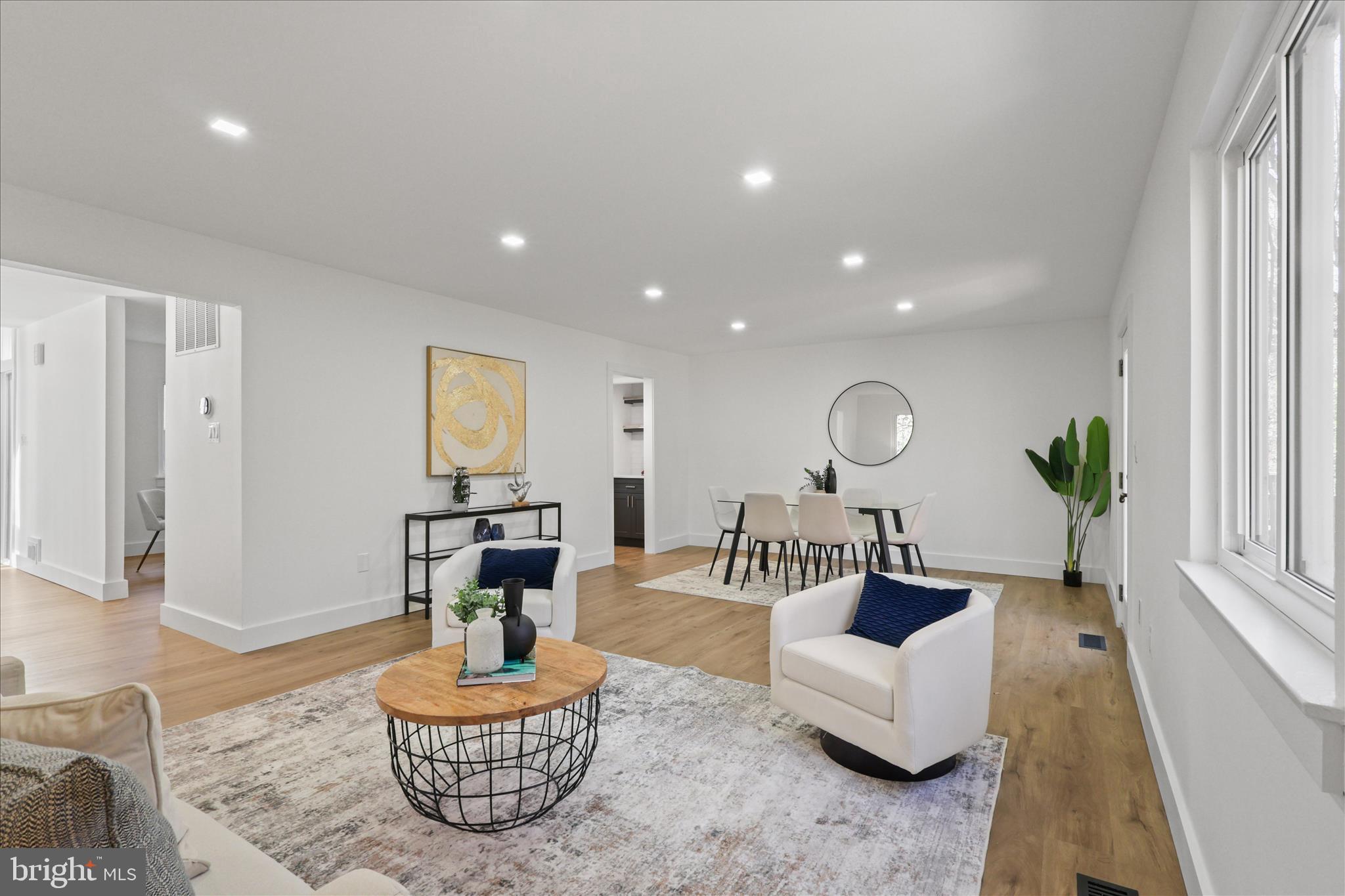 FOREST EDGE - Residential