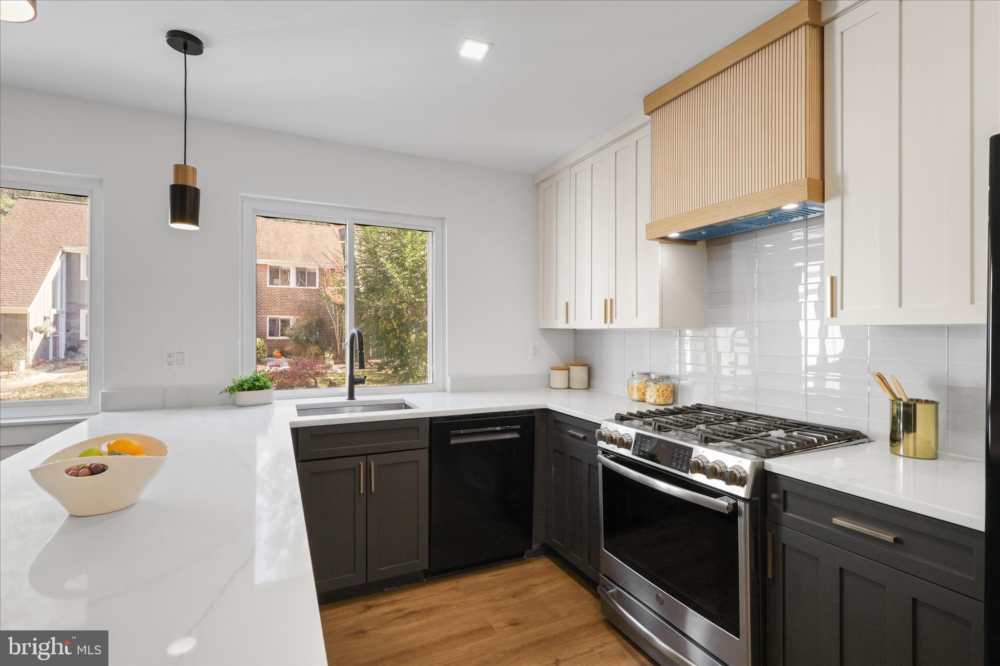 FOREST EDGE - Residential