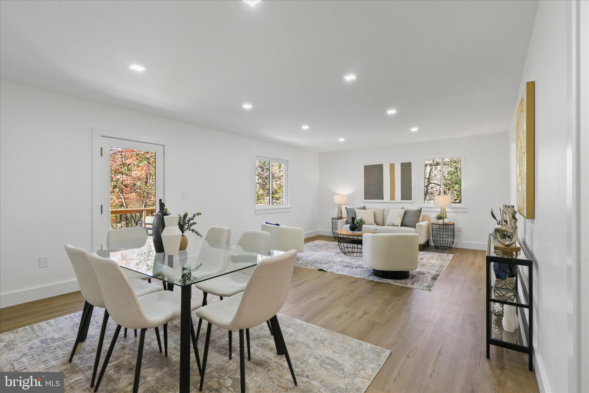 FOREST EDGE - Residential