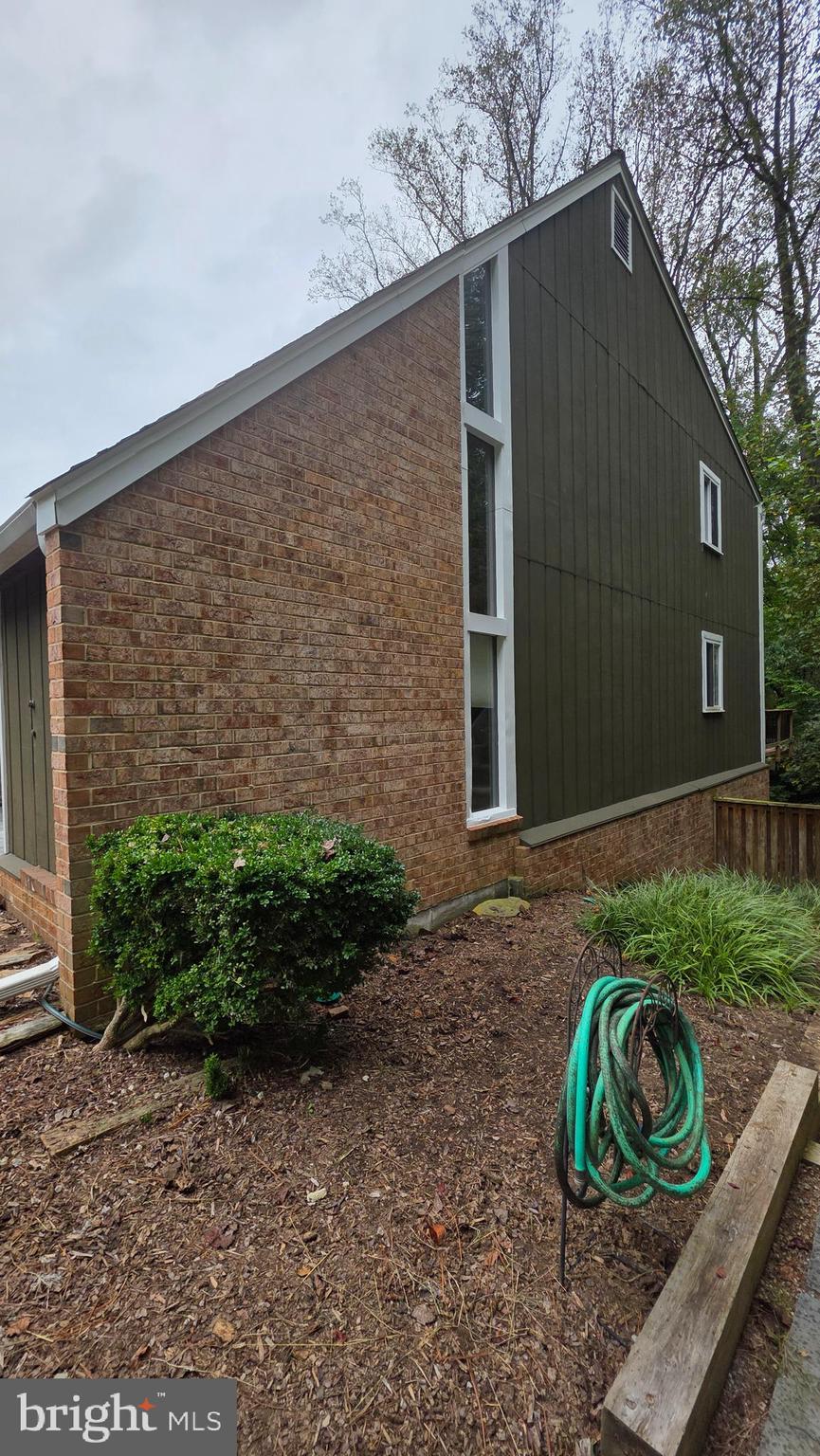 11152 FOREST EDGE DRIVE