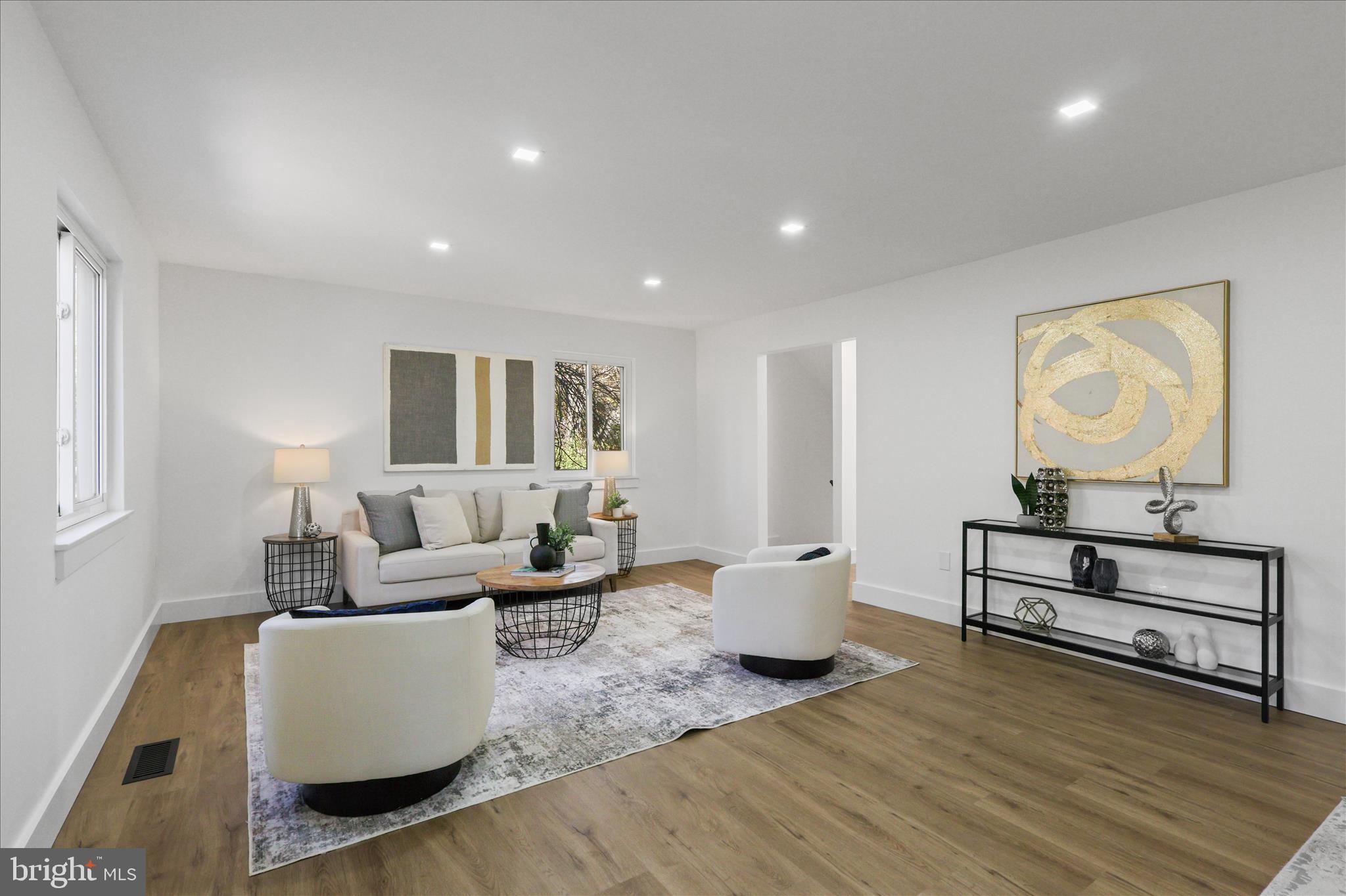 FOREST EDGE - Residential