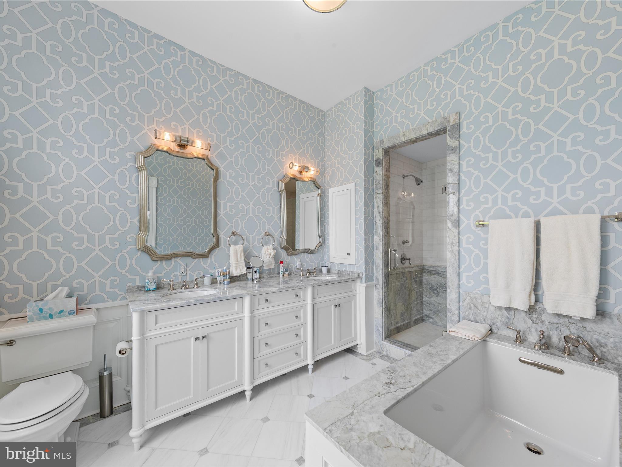 EASTON - Residential