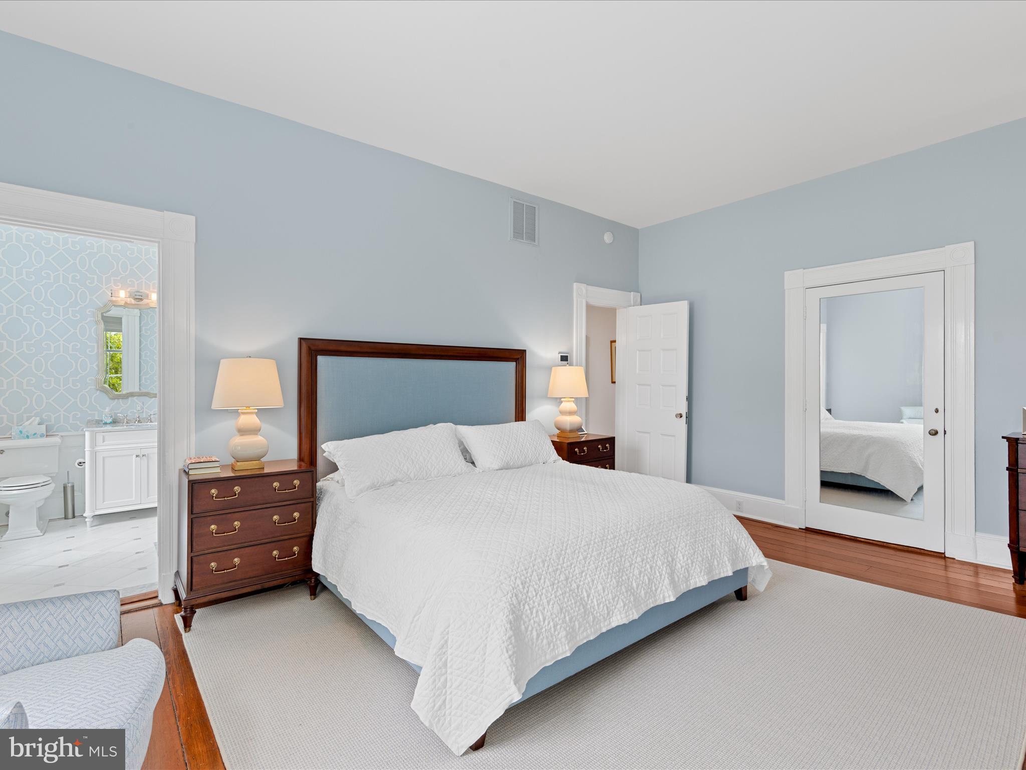 EASTON - Residential