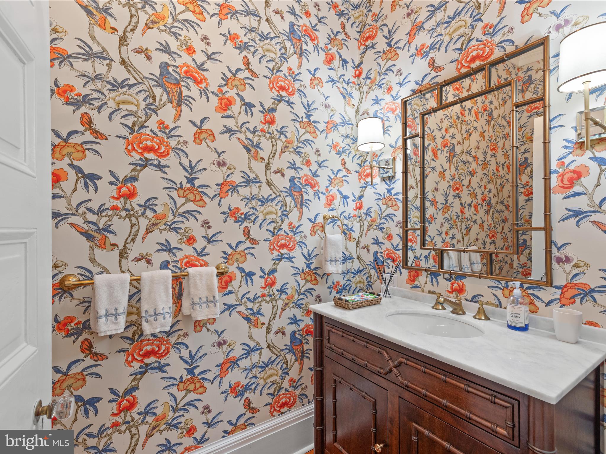 EASTON - Residential