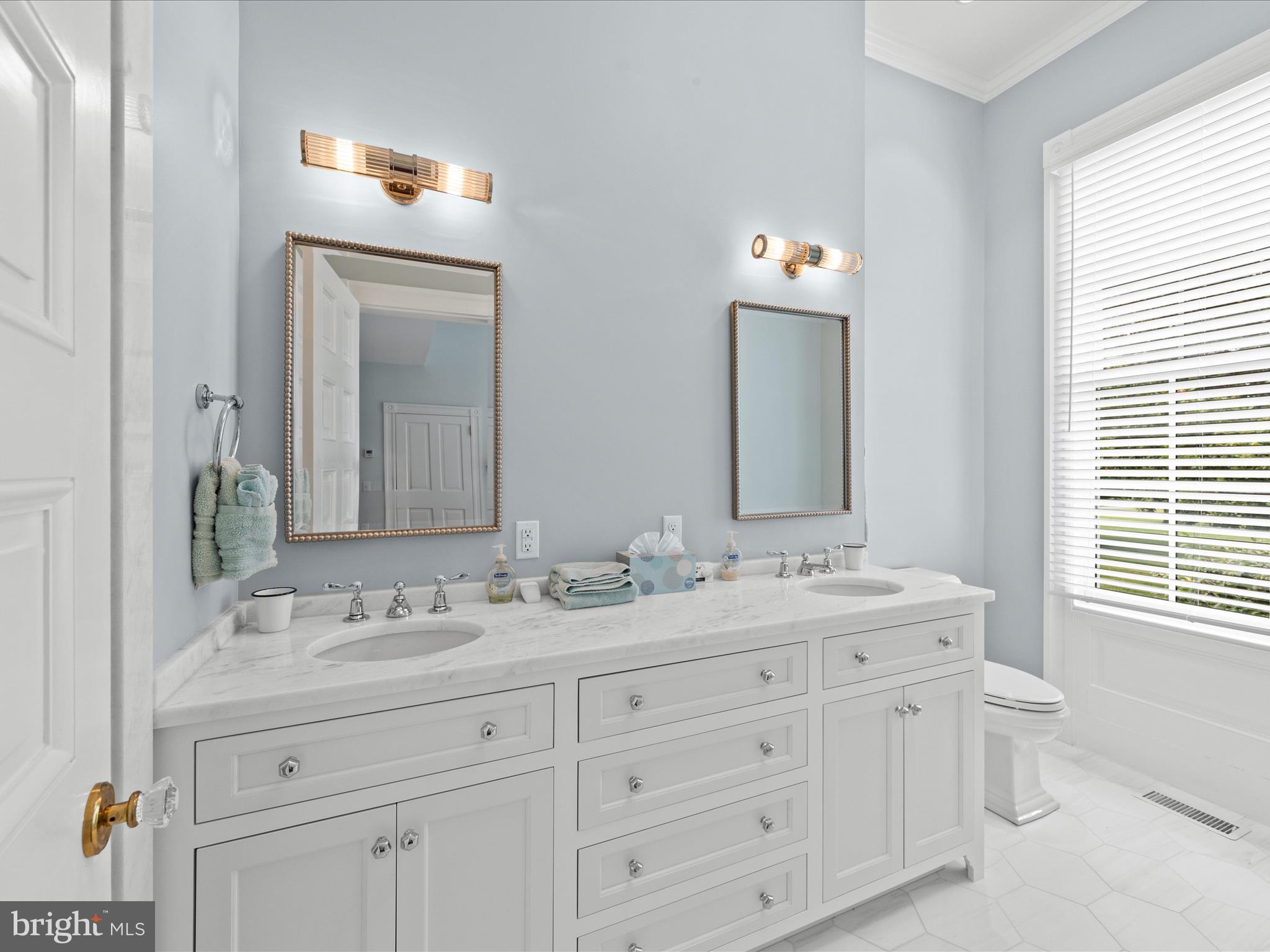 EASTON - Residential