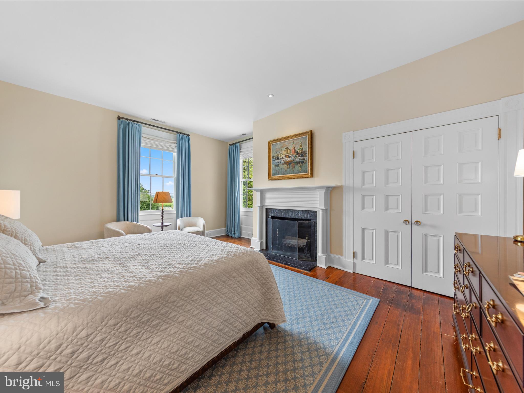 EASTON - Residential