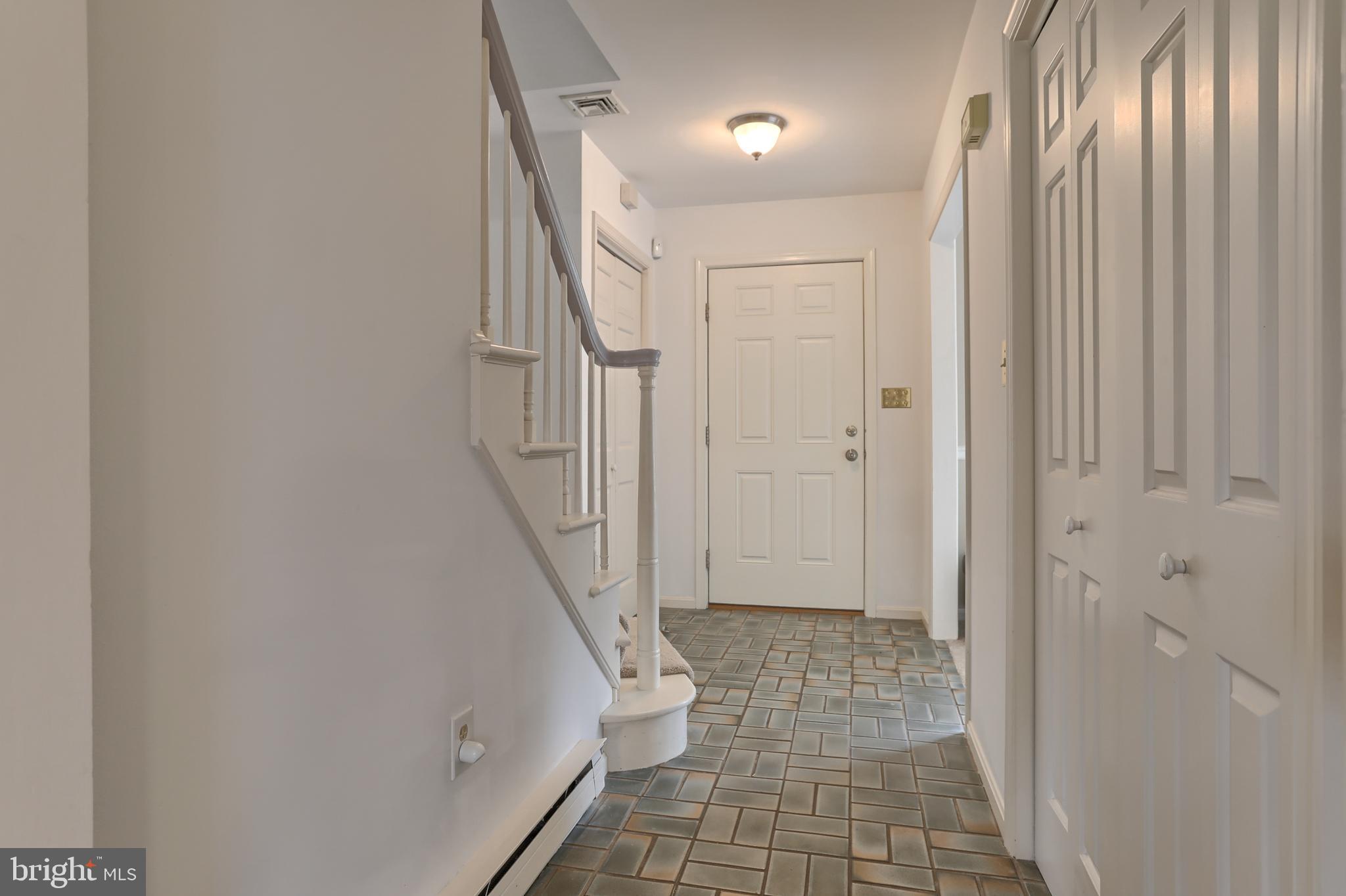 DERRY TOWNSHIP - Residential