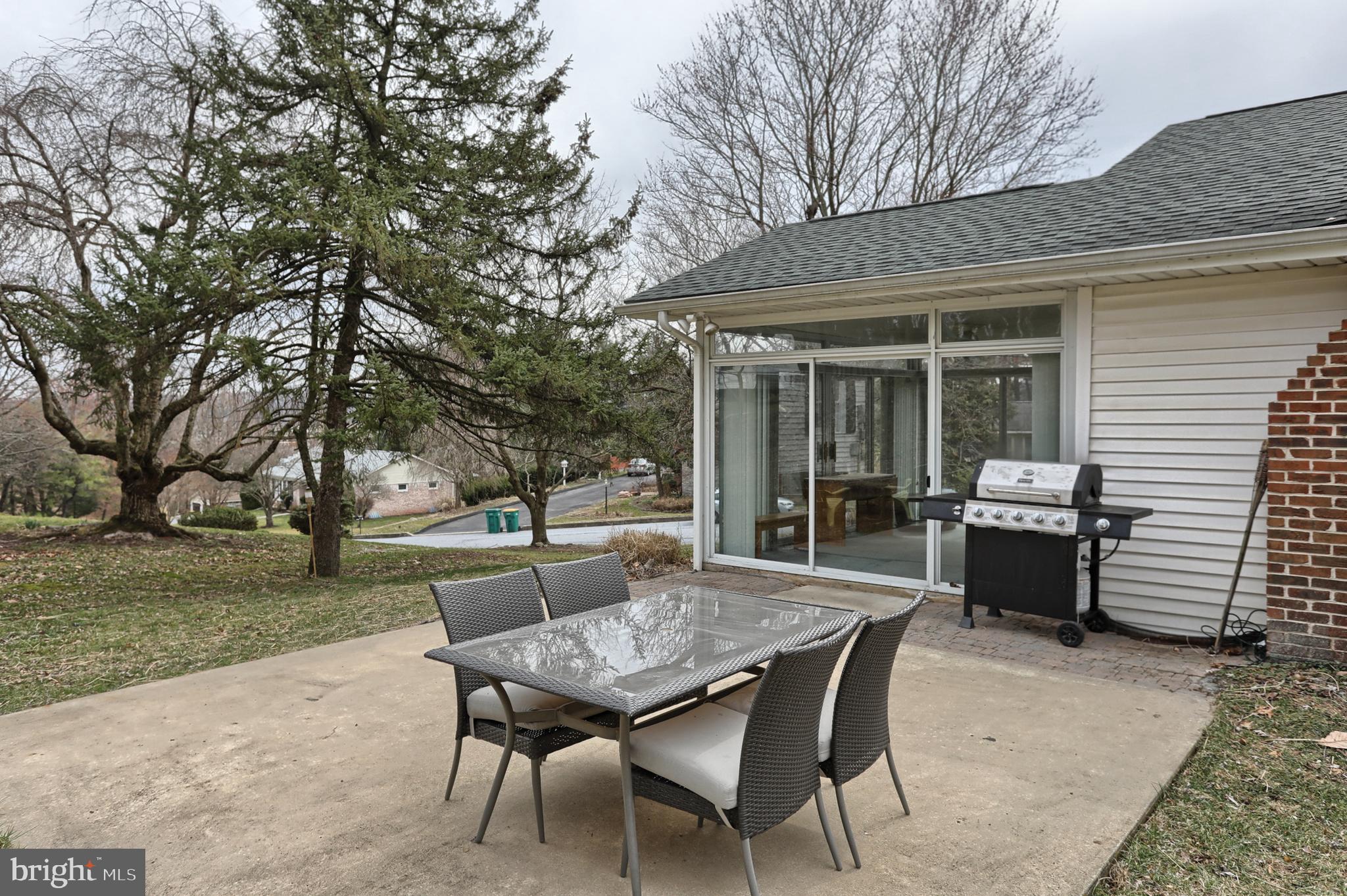DERRY TOWNSHIP - Residential