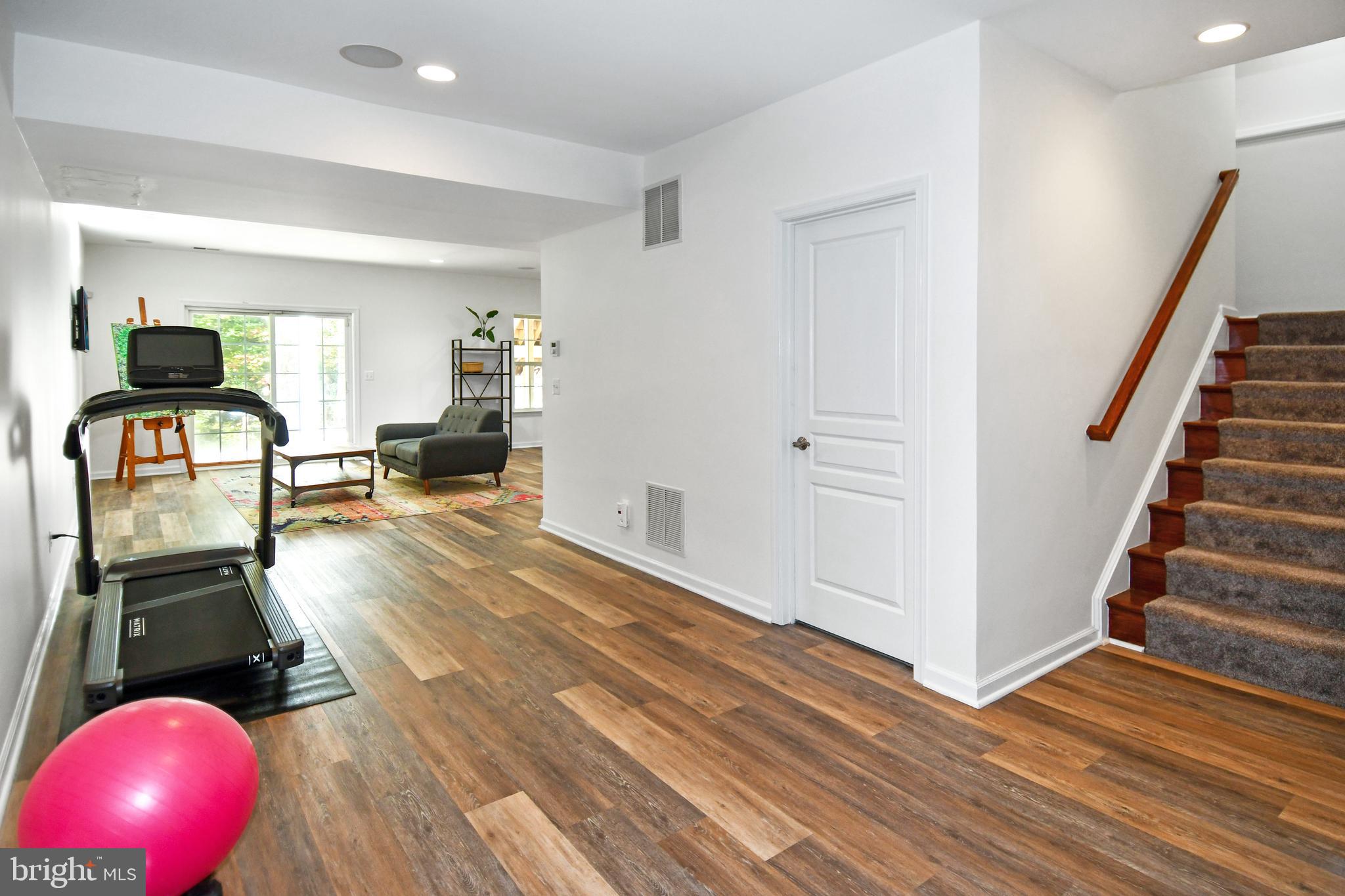 WANANT PROPERTY - Residential