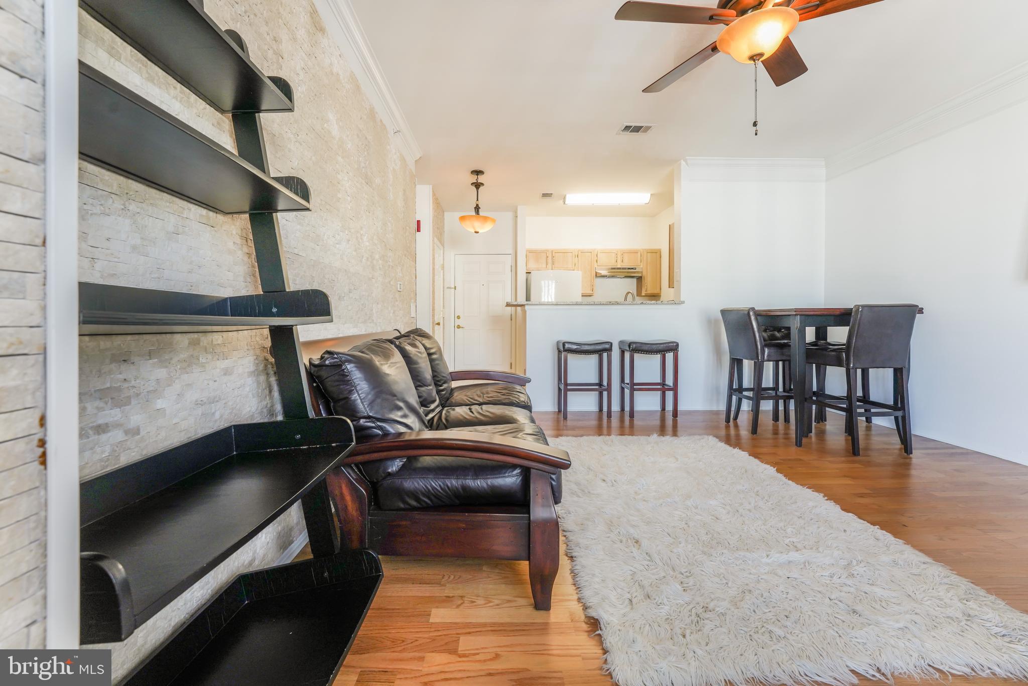 GATES OF MCLEAN - Residential