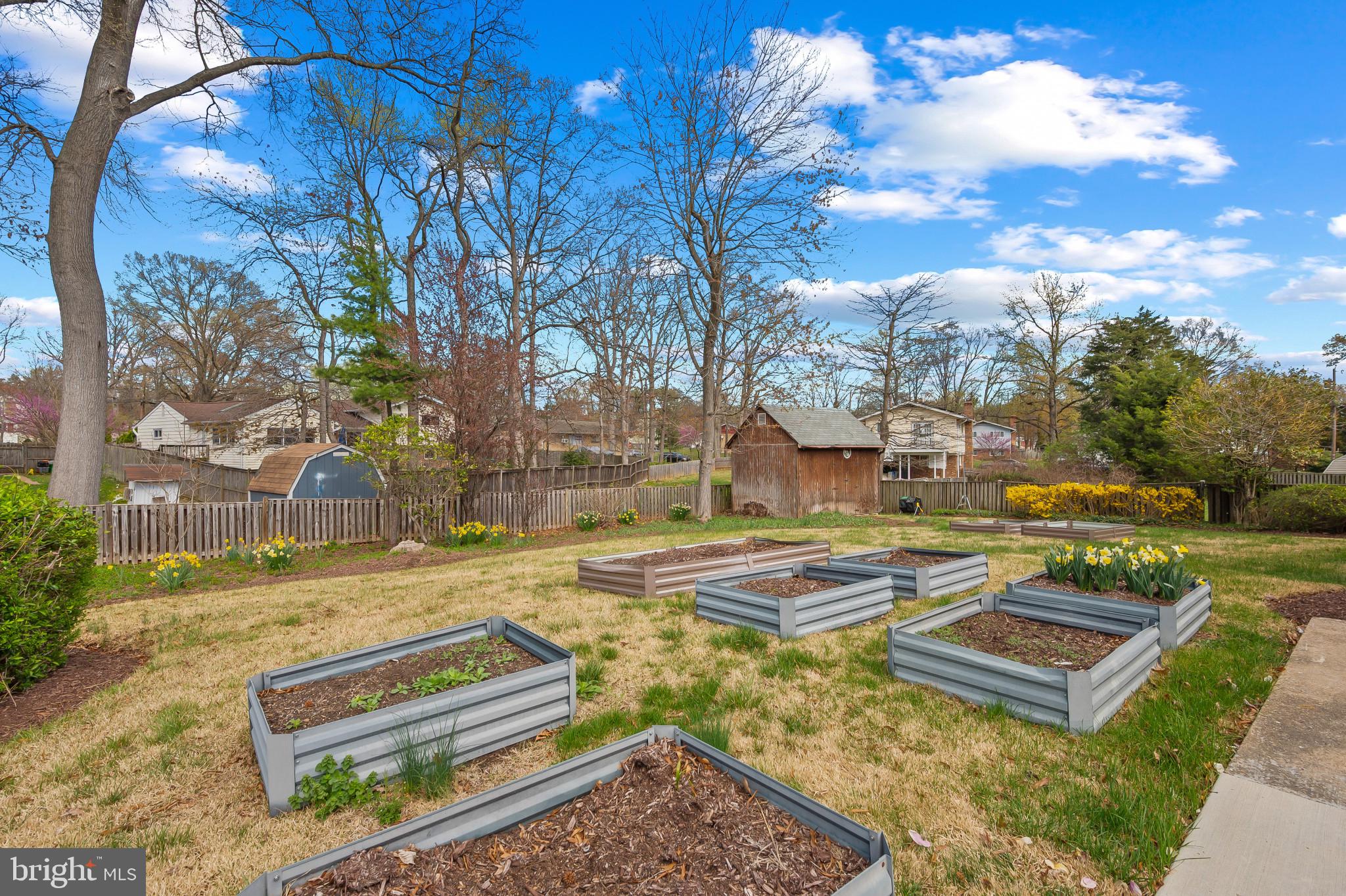 WALBROOKE MANOR - Residential