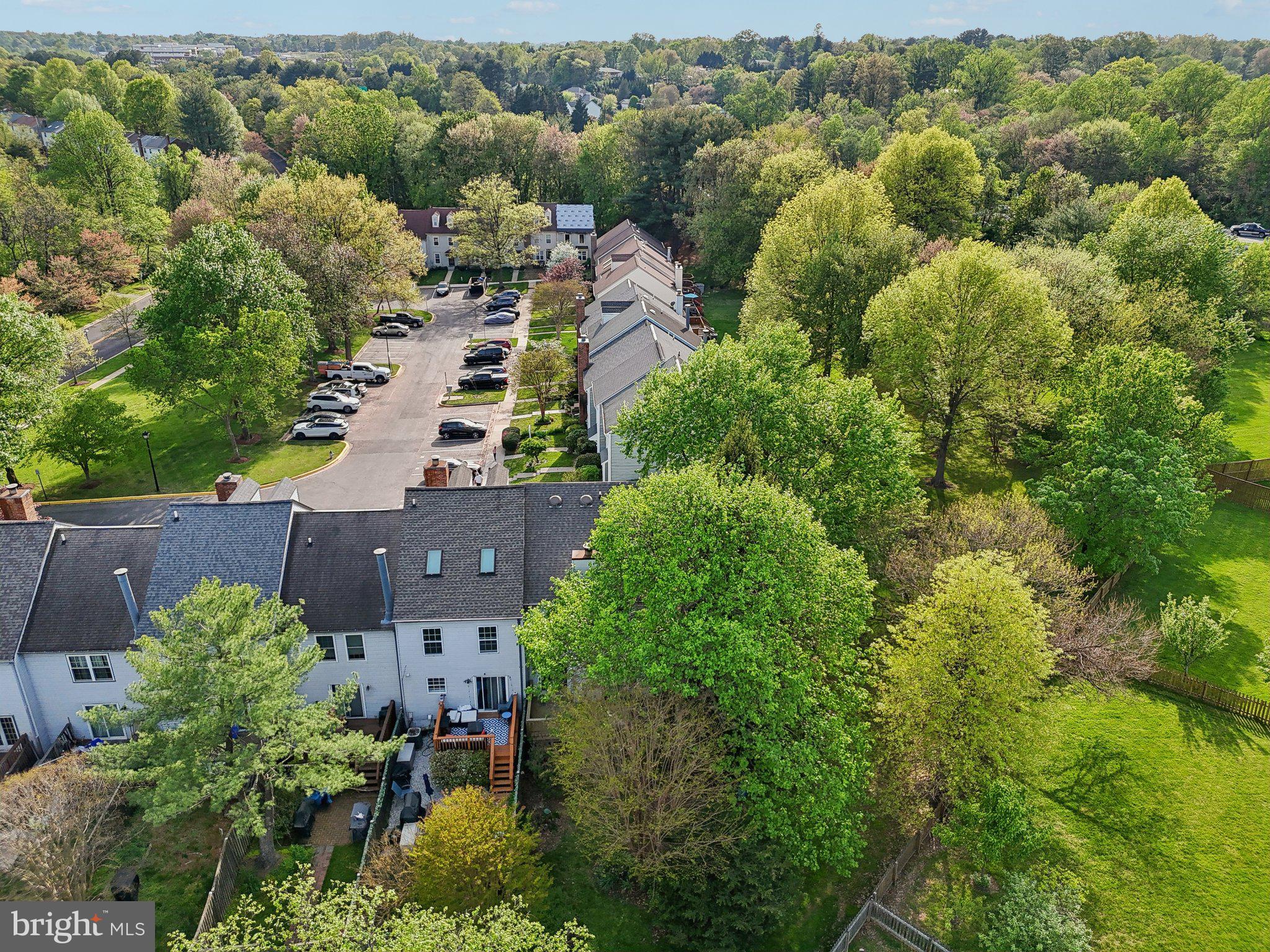 SILVER SPRING CNTRY CLUB - Residential